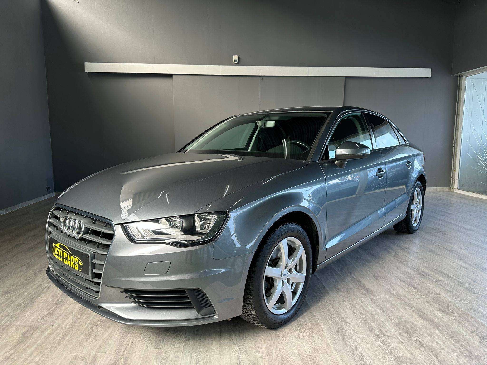 Audi A3 A3 Limousine 1.6 TDi Ambiente*1Jaar Garantie