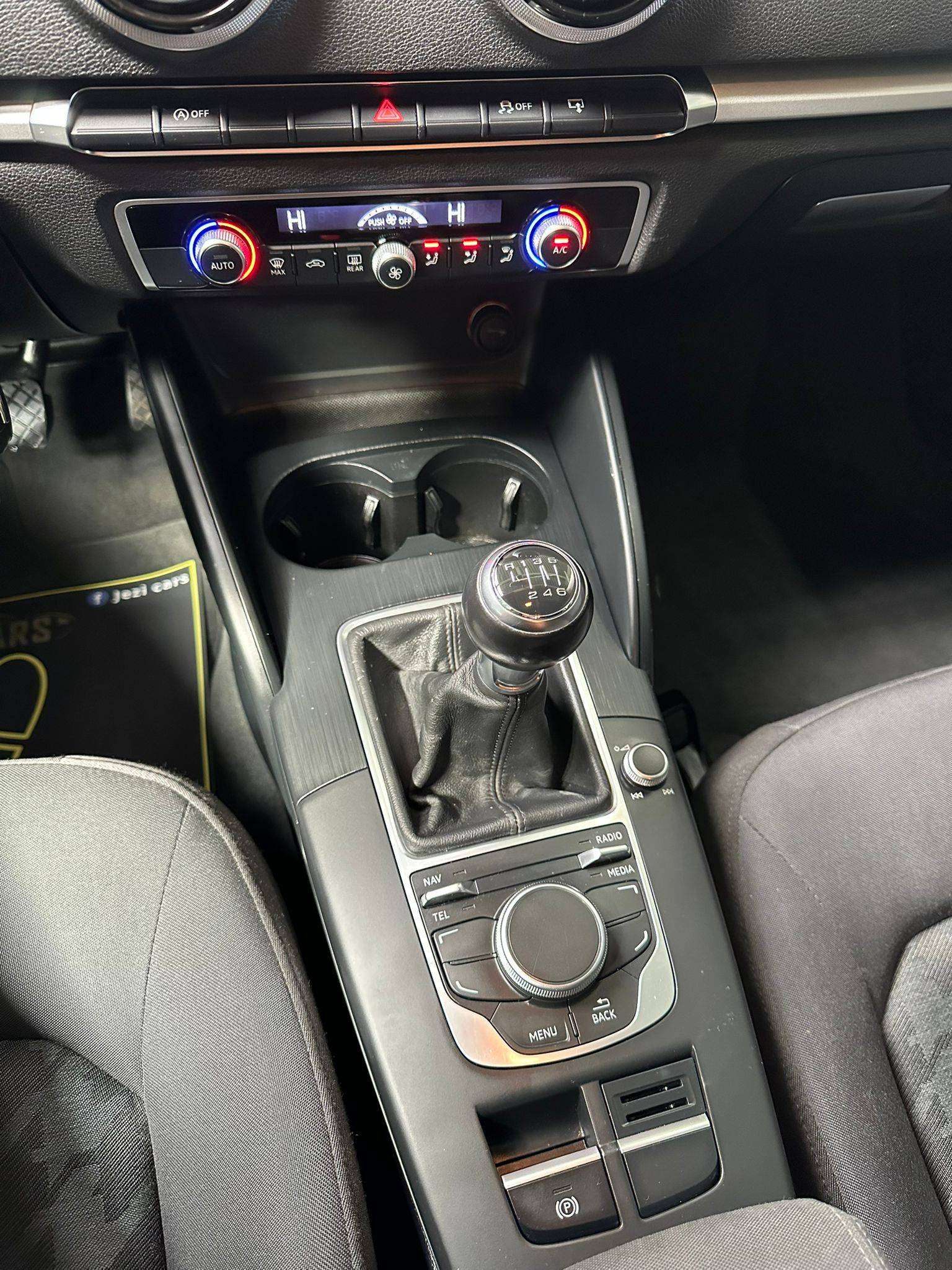 Audi A3 A3 Limousine 1.6 TDi Ambiente*1Jaar Garantie