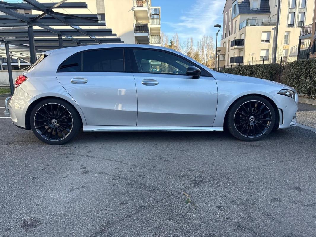 Mercedes-Benz Classe A - 200 AMG LINE Boite Automatique