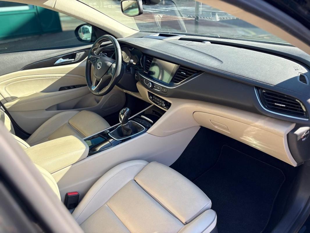 Opel Insignia Grand Sport Elite - 2.0L 170 cvs