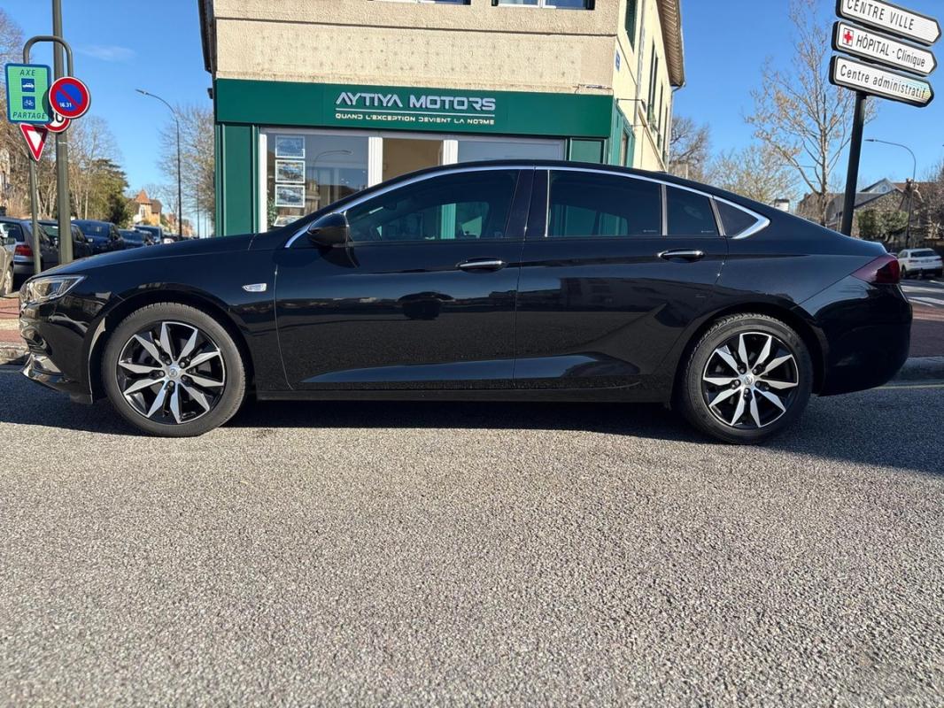 Opel Insignia Grand Sport Elite - 2.0L 170 cvs