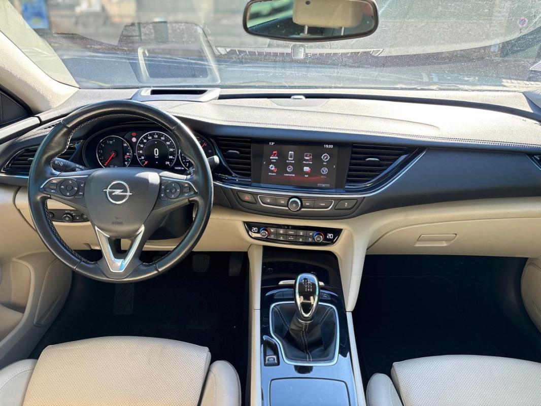 Opel Insignia Grand Sport Elite - 2.0L 170 cvs