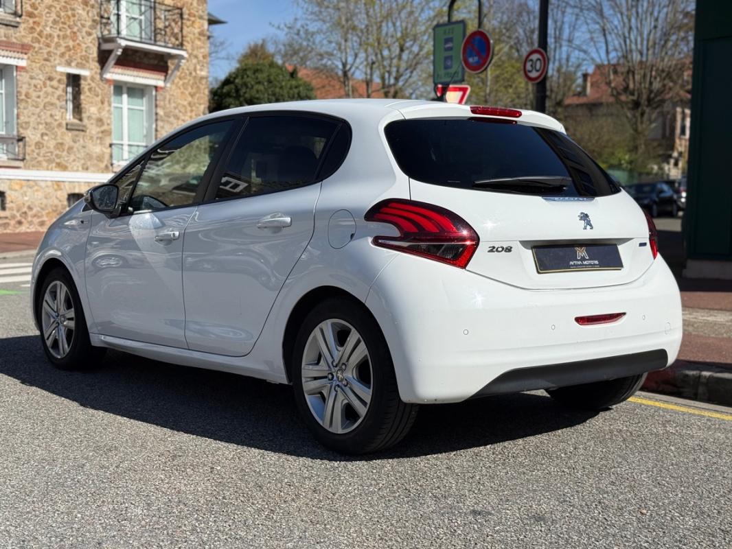 Peugeot 208 STYLE I Phase 2 1.2 VTi 82 cv