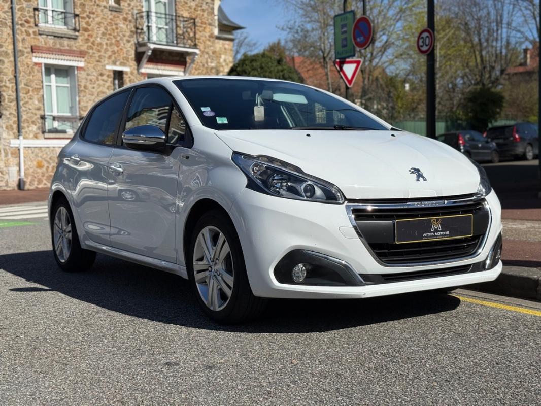 Peugeot 208 STYLE I Phase 2 1.2 VTi 82 cv