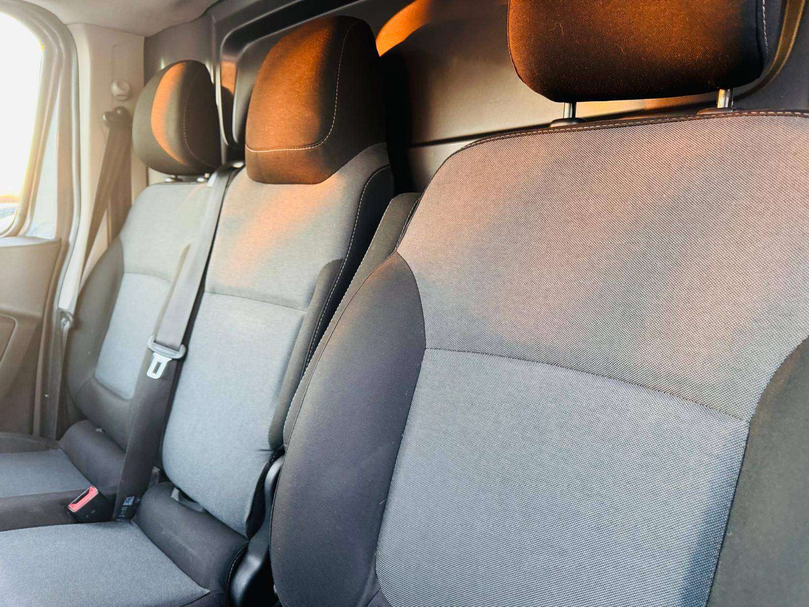 Fiat Talento 1.6 Multijet L2H1 3 places airco Gps garantie 12 mois