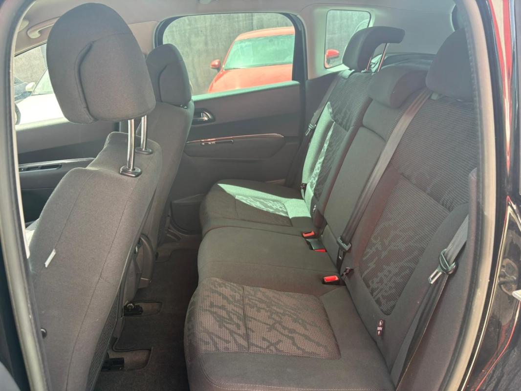 Peugeot 3008 1.6 HDI 114 CH 1RE MAIN | ENTIÈREMENT RÉVISÉE ET GARANTIE 12 MOIS