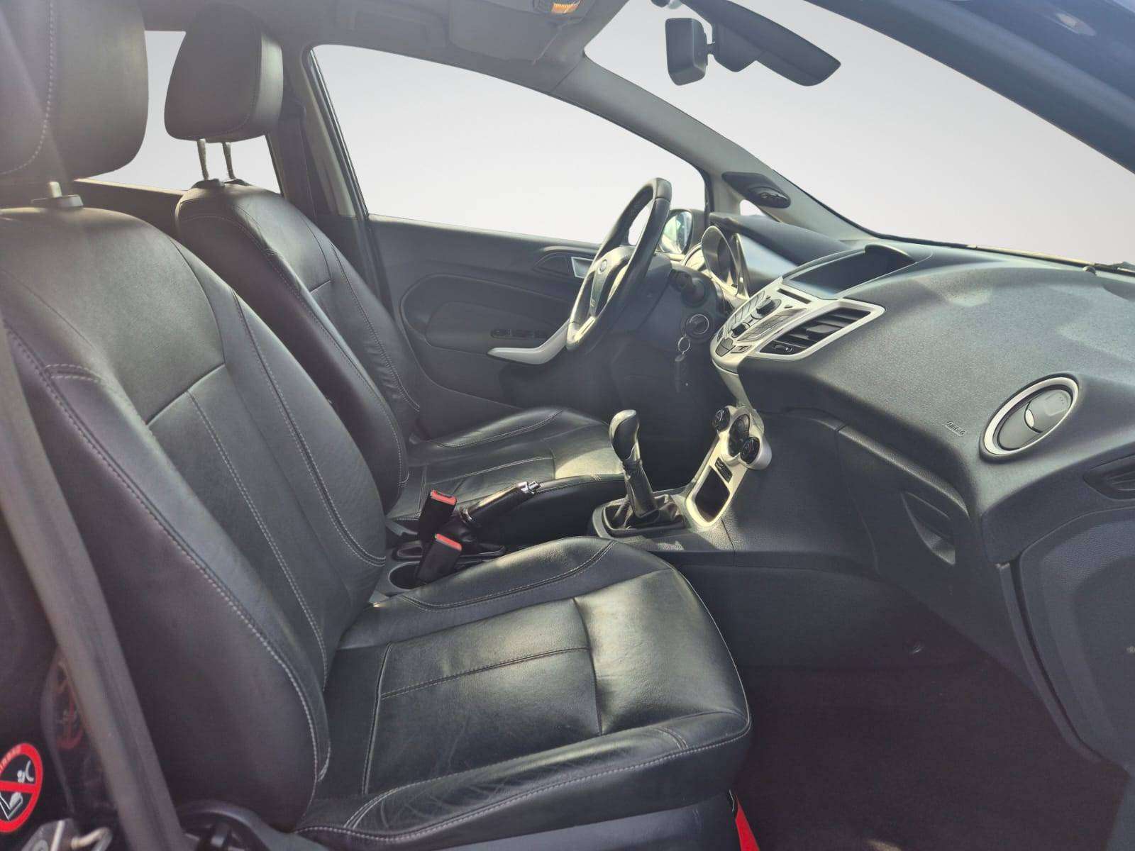 Ford Fiesta Fiesta 1.6 TDCi Trend ECOnetic / Cuir / Clim Auto / Prêt à Immatriculer