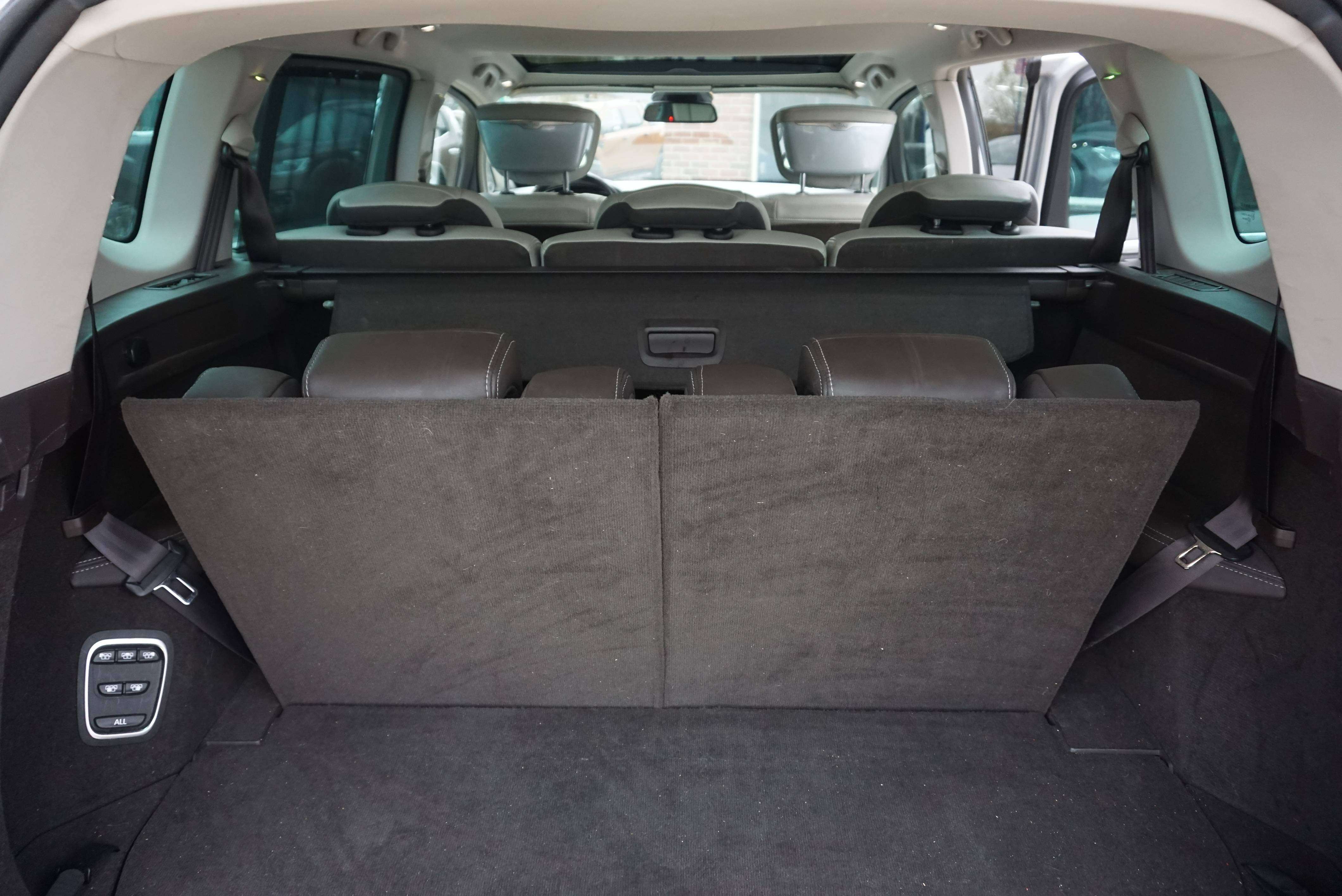 Renault Espace 1.6 dCi Initiale Paris 7 PLACES Bte-AUTO PANO NAVI-CAM