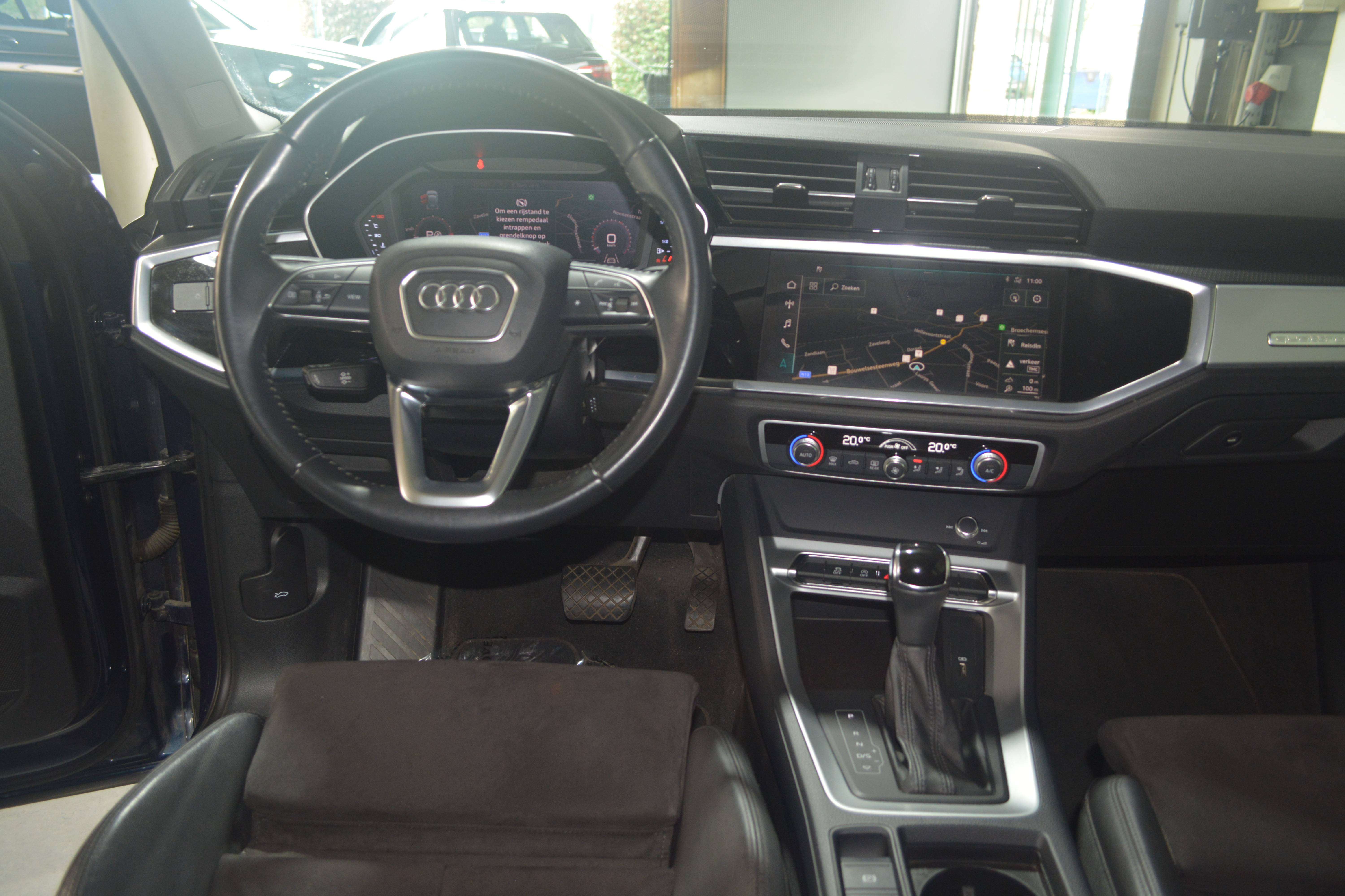 Audi Q3 Q3 40 TFSI Quattro Advanced S tronic / SPORTZETELS LEDER-ALCANTARE / NAVI / TREKHAAK
