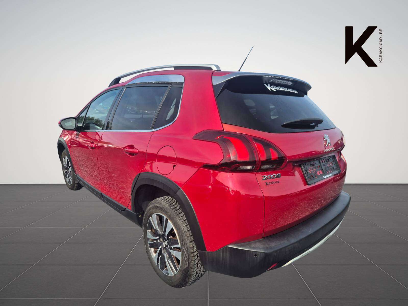 Peugeot 2008 1.6 BlueHDi Allure / Carplay / Navigation / USB-MP3 / Garantie 12 Mois