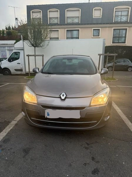 Renault Megane III (2) 1.5 DCI 110 FAP GEN6 EXPRESSION ECO2
