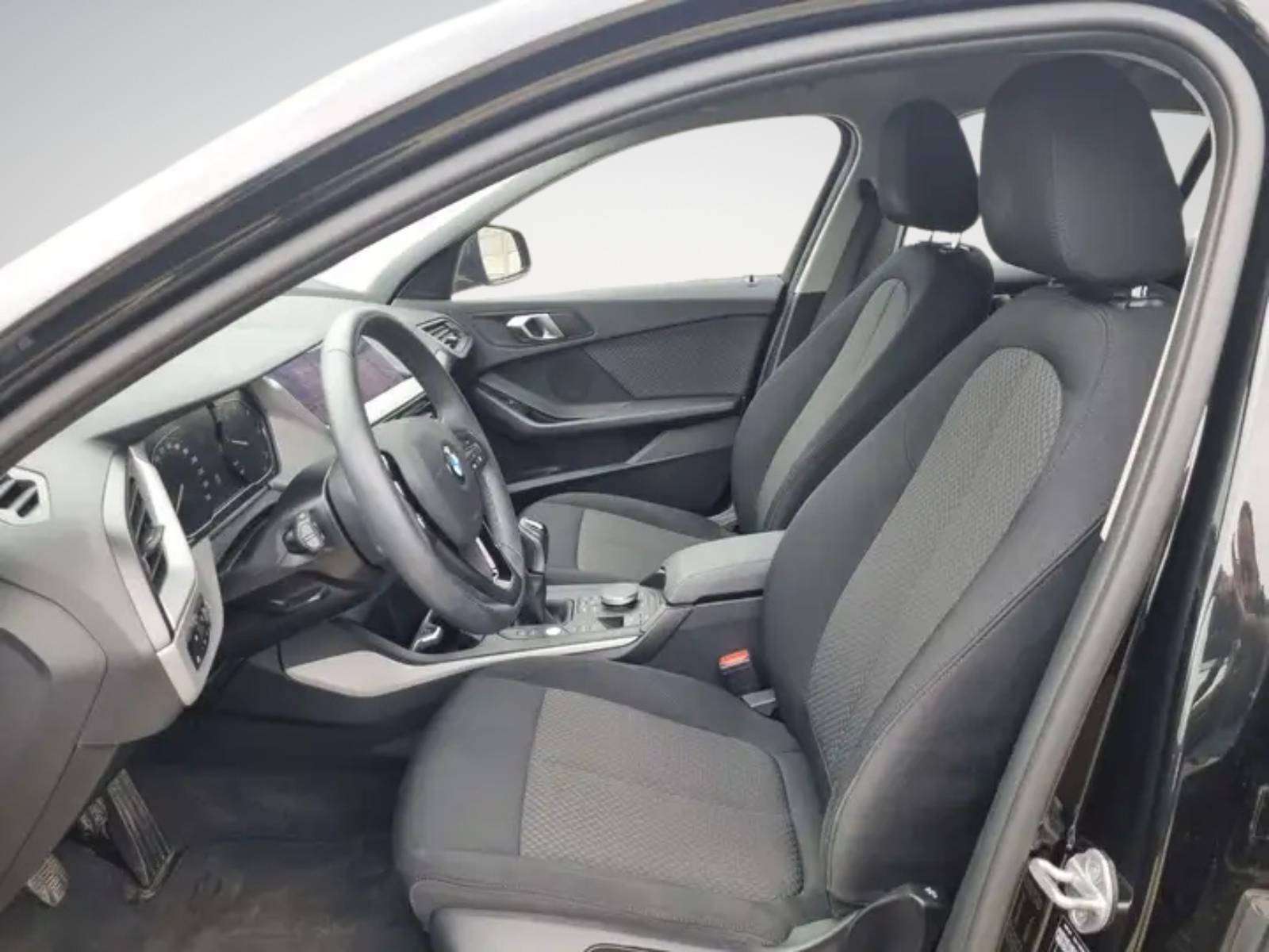 BMW 116 d//51.000 KM// CARNET//GPS/CAMERA/USB/GARANTIE 12M