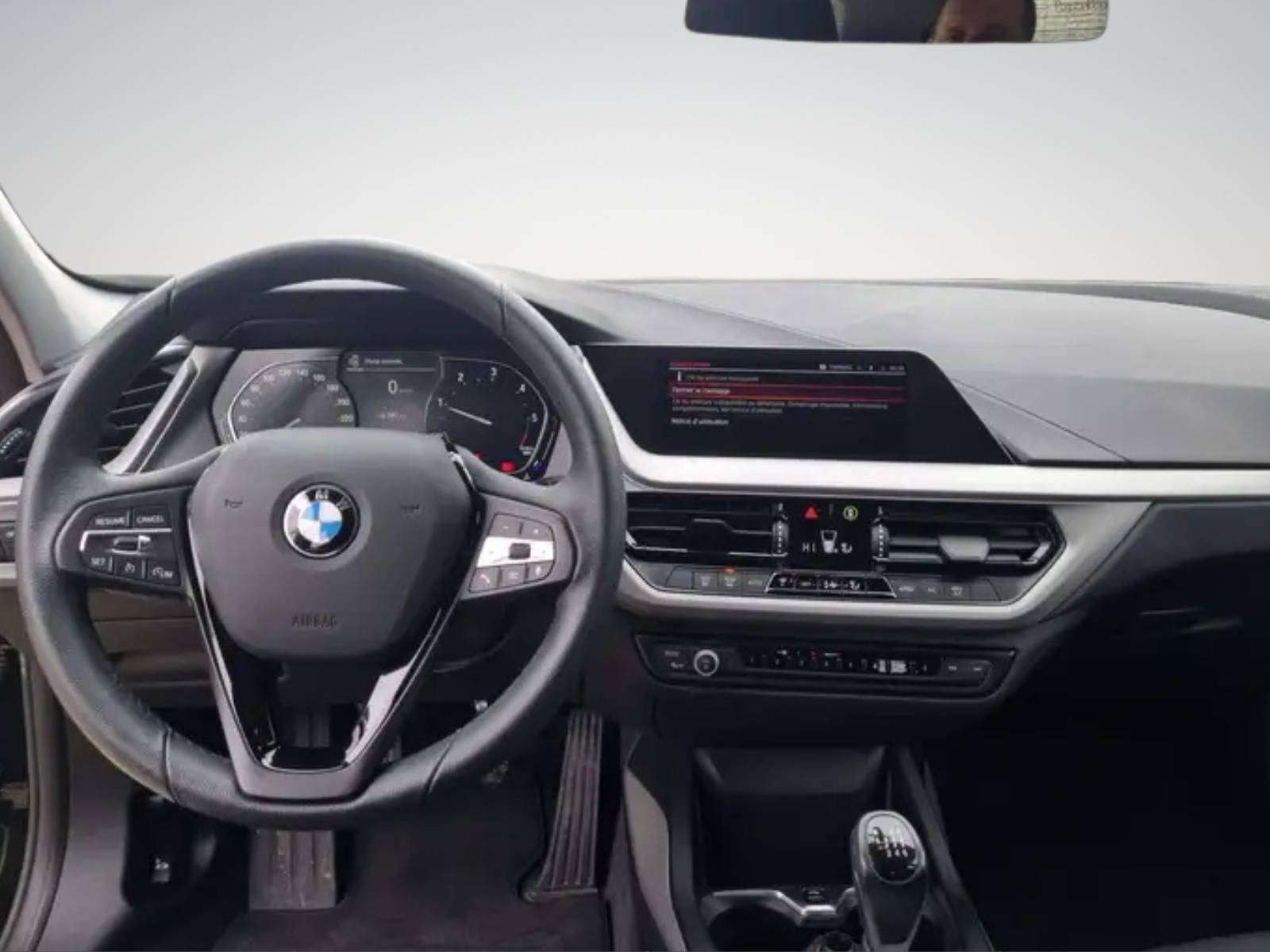 BMW 116 d//51.000 KM// CARNET//GPS/CAMERA/USB/GARANTIE 12M