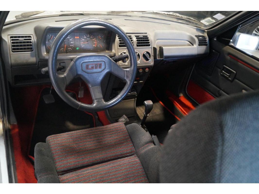 Peugeot 205 1.6i - 115 GTi PHASE 1 1989