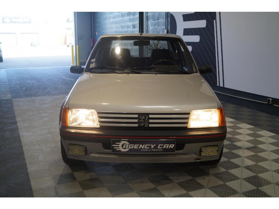 Peugeot 205 1.6i - 115 GTi PHASE 1 1989