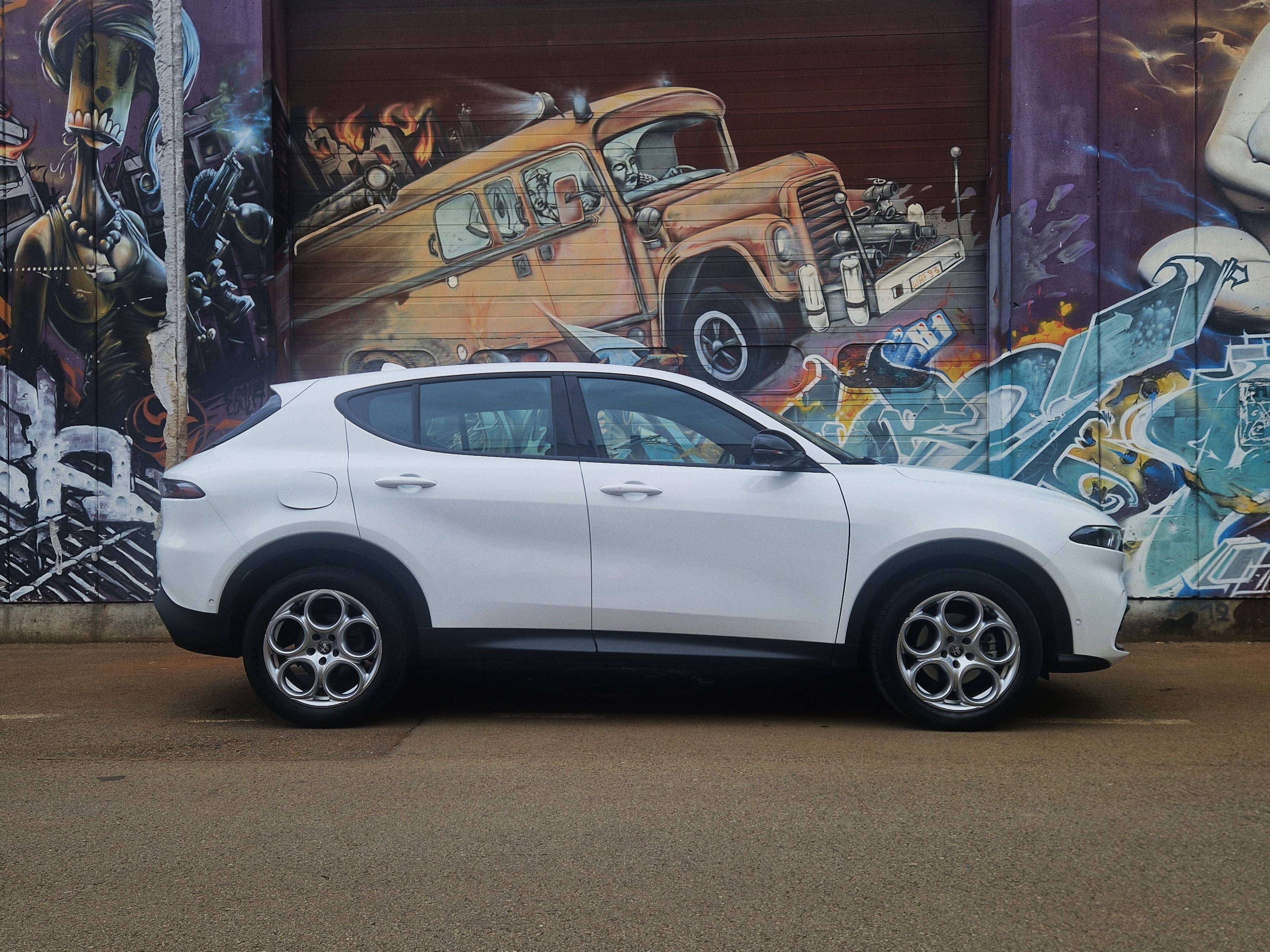 Alfa Romeo Tonale Tonale PHEV  *Harman Kardon*