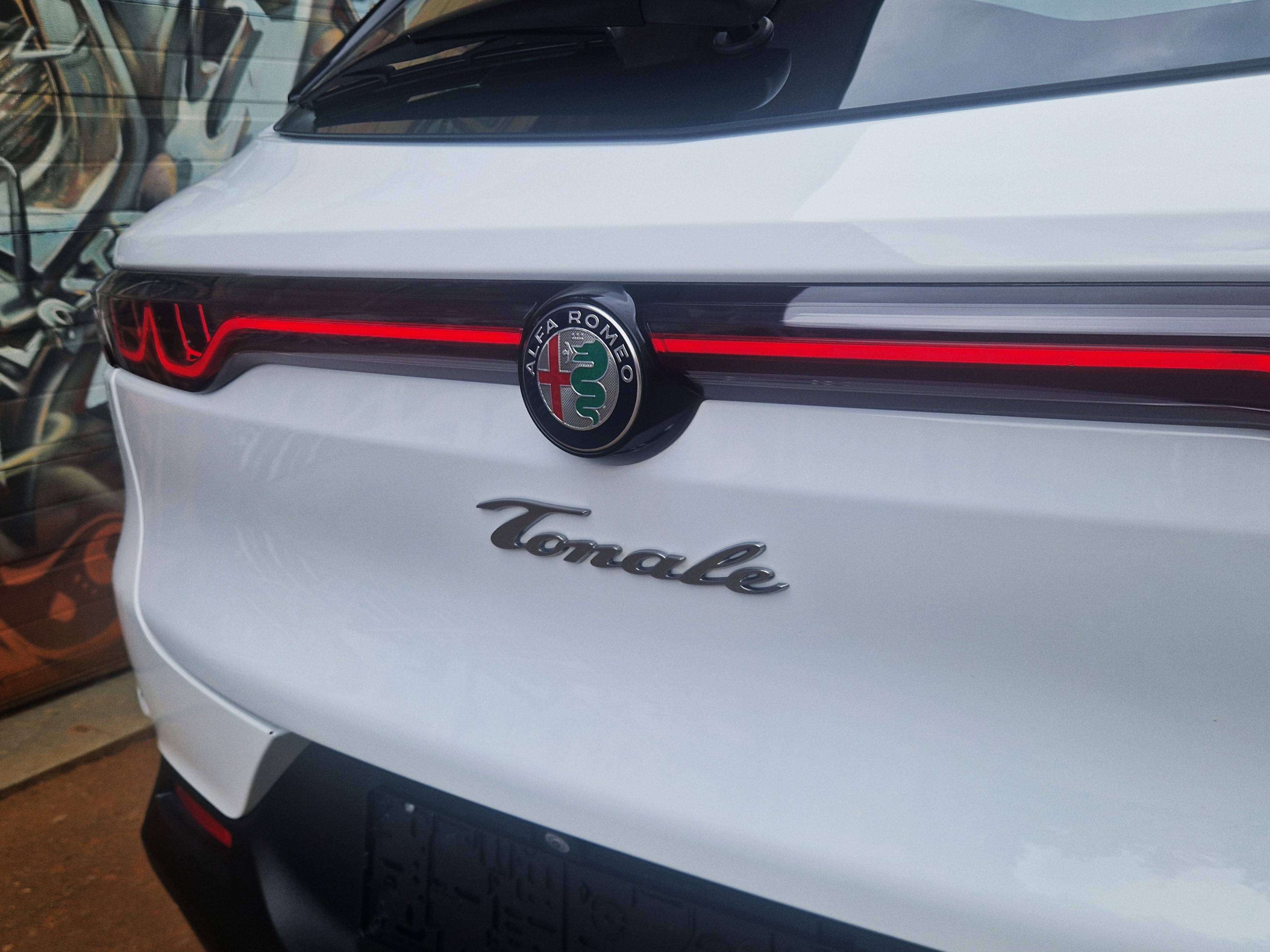 Alfa Romeo Tonale Tonale PHEV  *Harman Kardon*