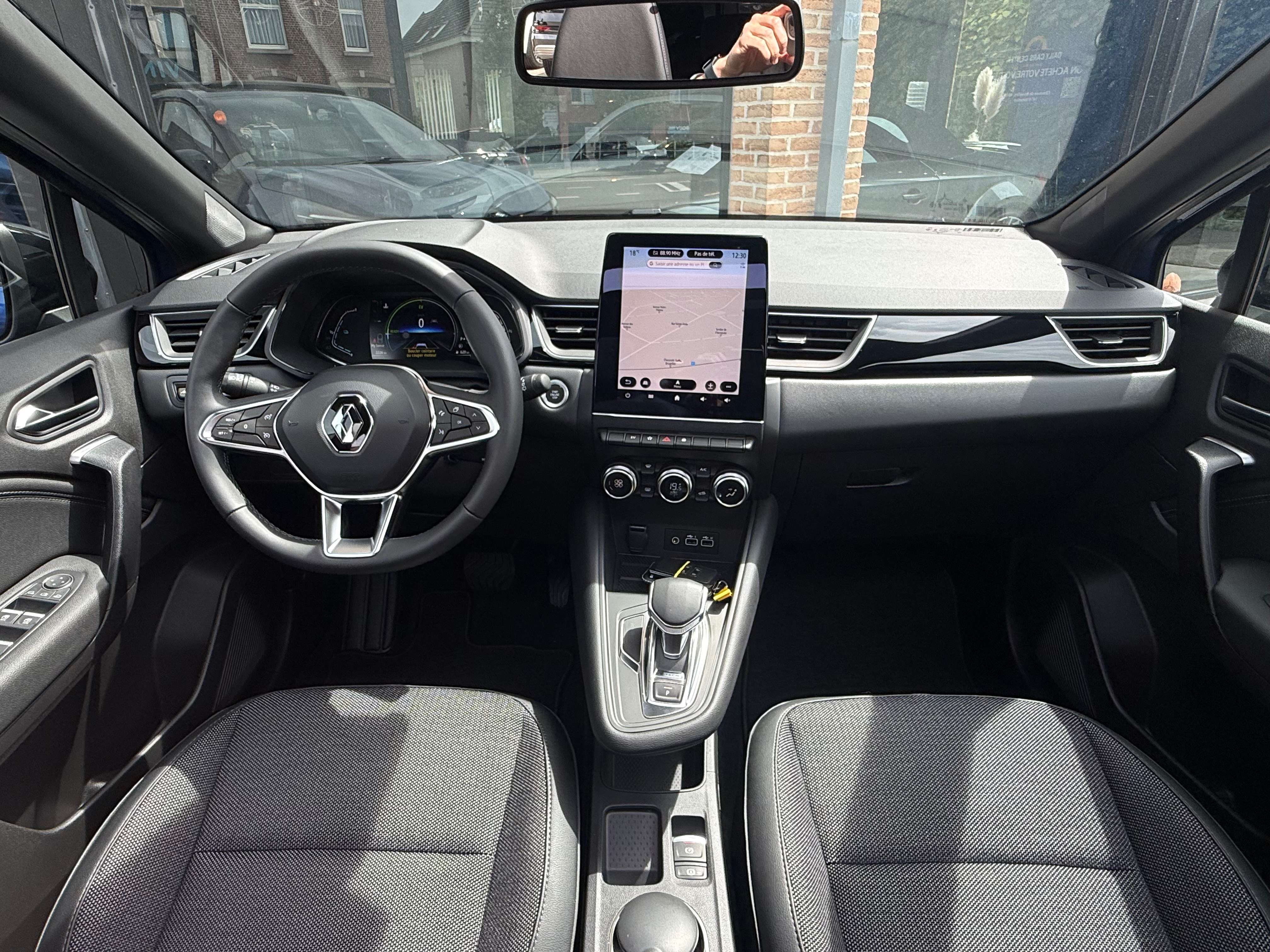 Renault Captur 1.6 E-TECH hybrid HEV I Cam I CarPlay I Pano I Navi
