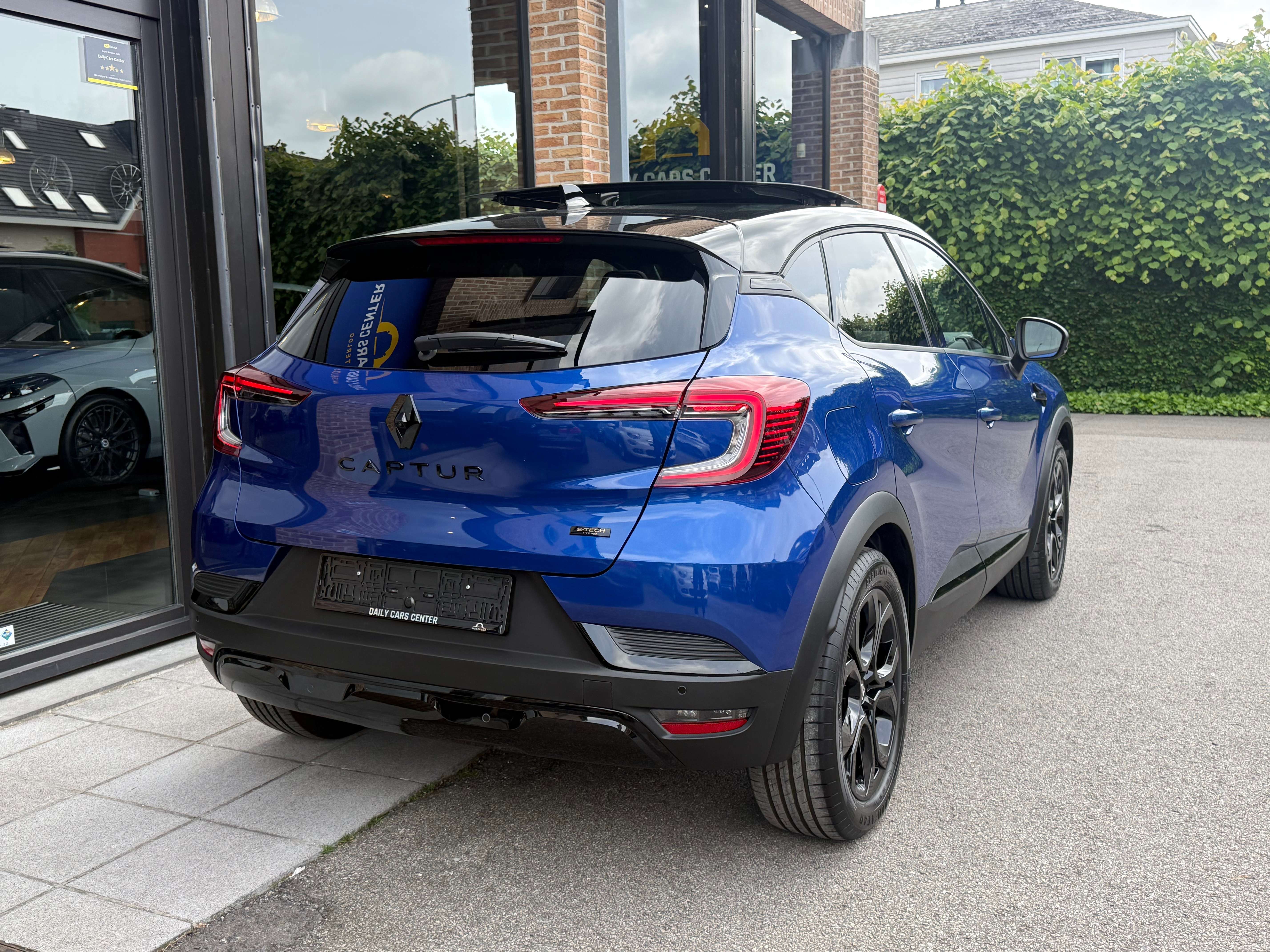 Renault Captur 1.6 E-TECH hybrid HEV I Cam I CarPlay I Pano I Navi