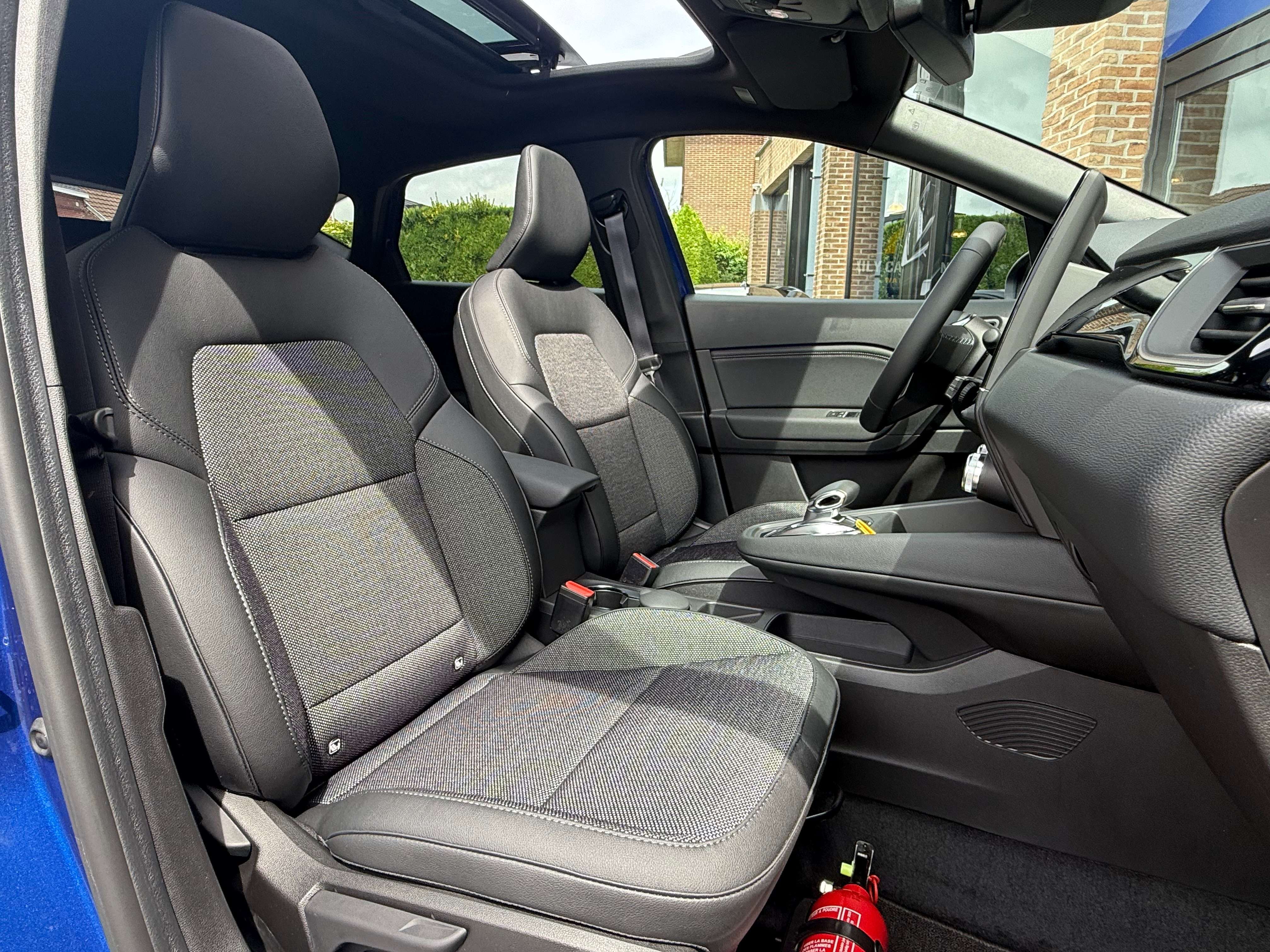 Renault Captur 1.6 E-TECH hybrid HEV I Cam I CarPlay I Pano I Navi