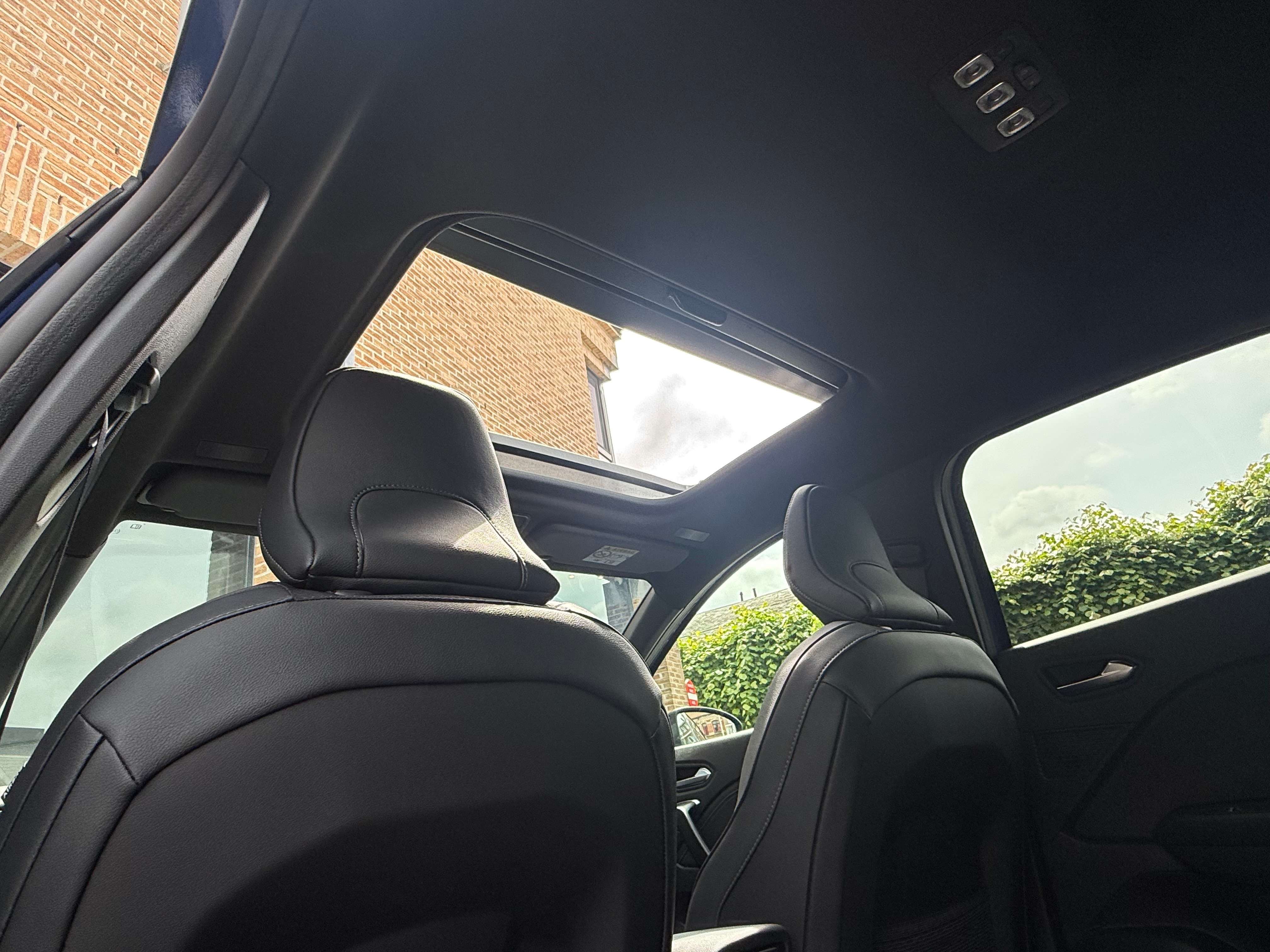 Renault Captur 1.6 E-TECH hybrid HEV I Cam I CarPlay I Pano I Navi