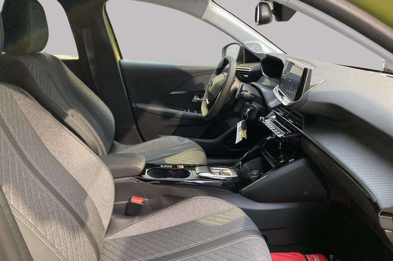 Peugeot 208 ALLURE