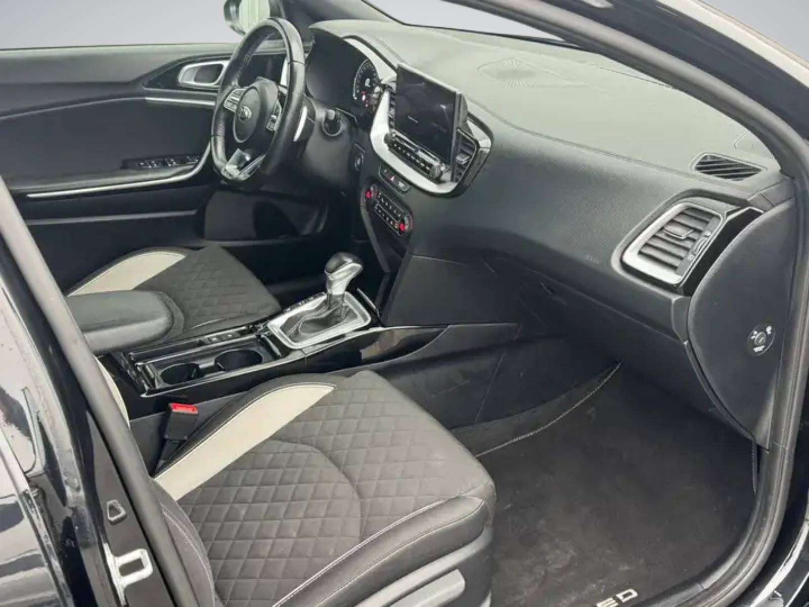 Kia ProCeed / pro_cee'd 1.5 T-GDi GT-Line DCT ISG // BOITE AUTOMATIQUE