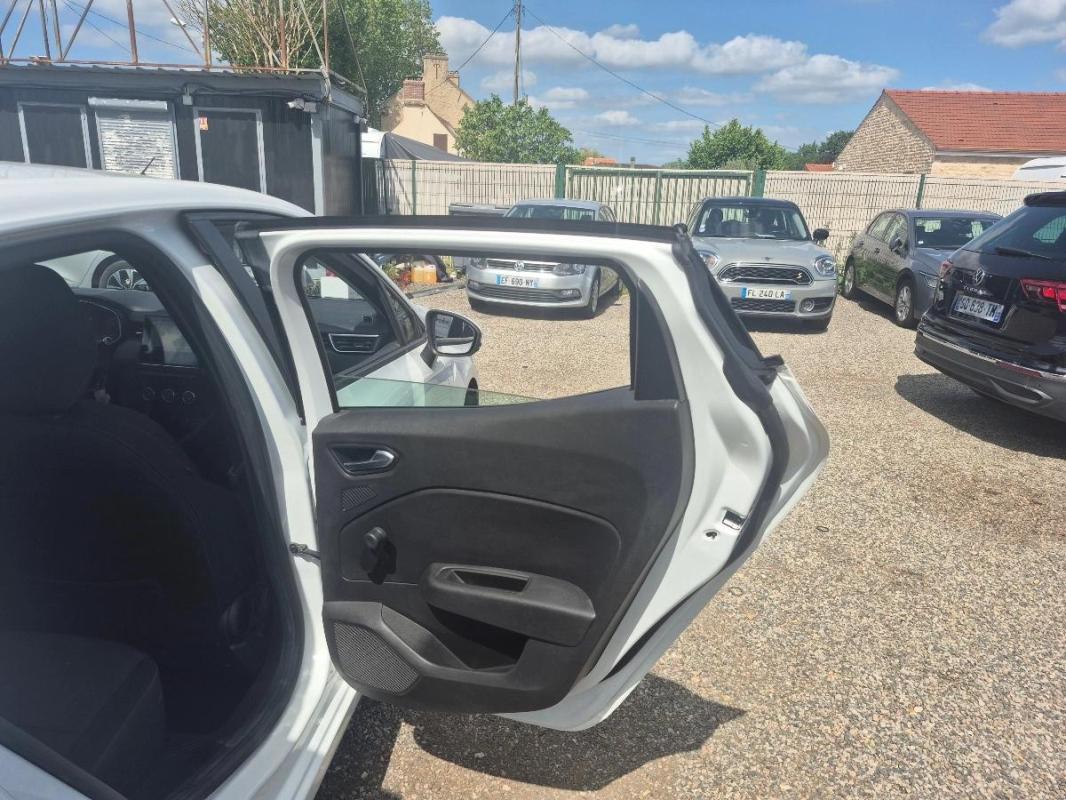 Renault Clio 1.5 BLUEDCI 85 BVM6 BUSINESS 7490 hors taxes! 1ére main