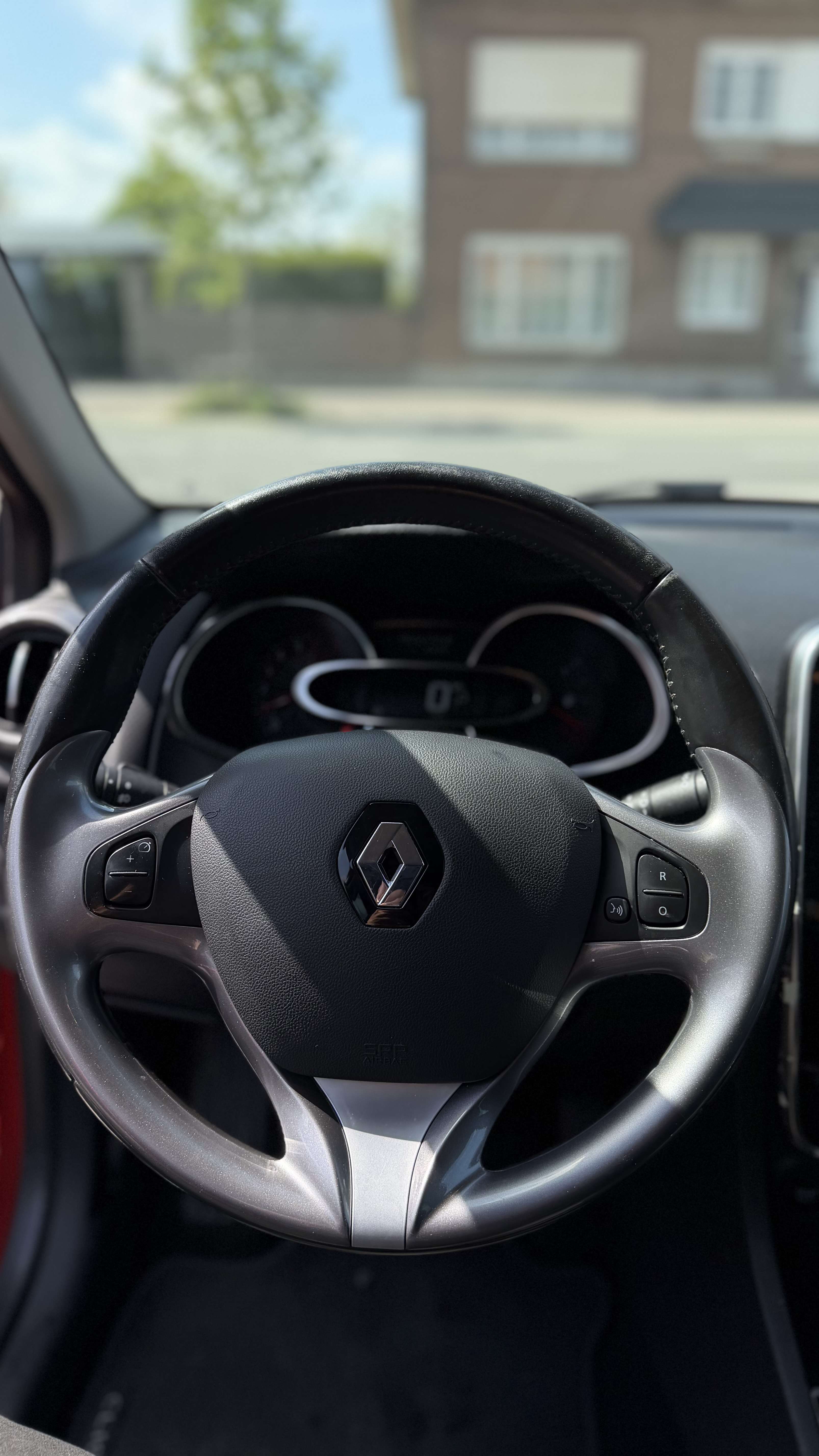 Renault Clio Clio 1.2 TCe Energy Limited EDC