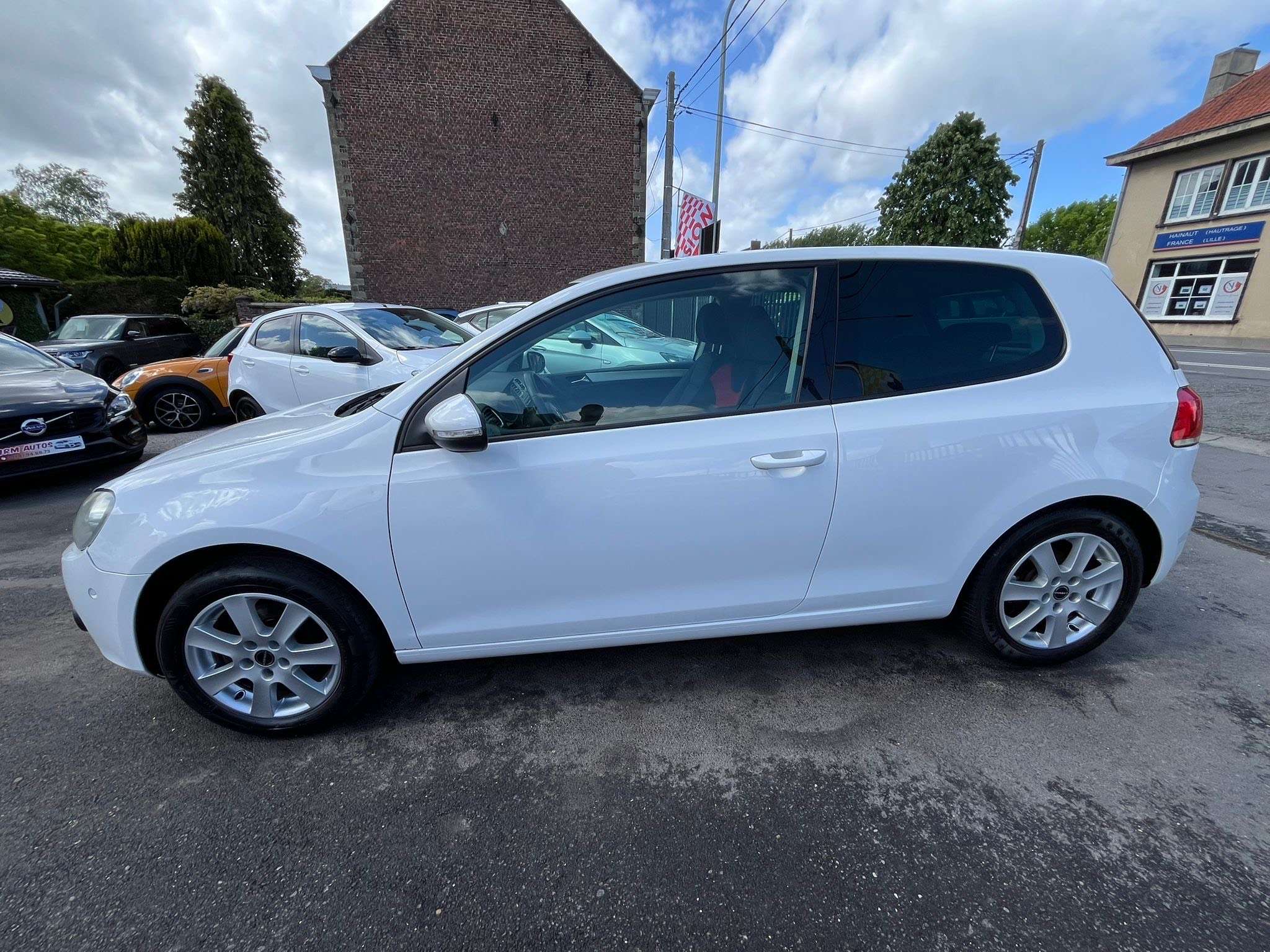 Volkswagen Golf 1.2 TSI 105 Trendline *** CLIM/CAPTEURS/CRUISE CONTROL/PARK ASSIST ***
