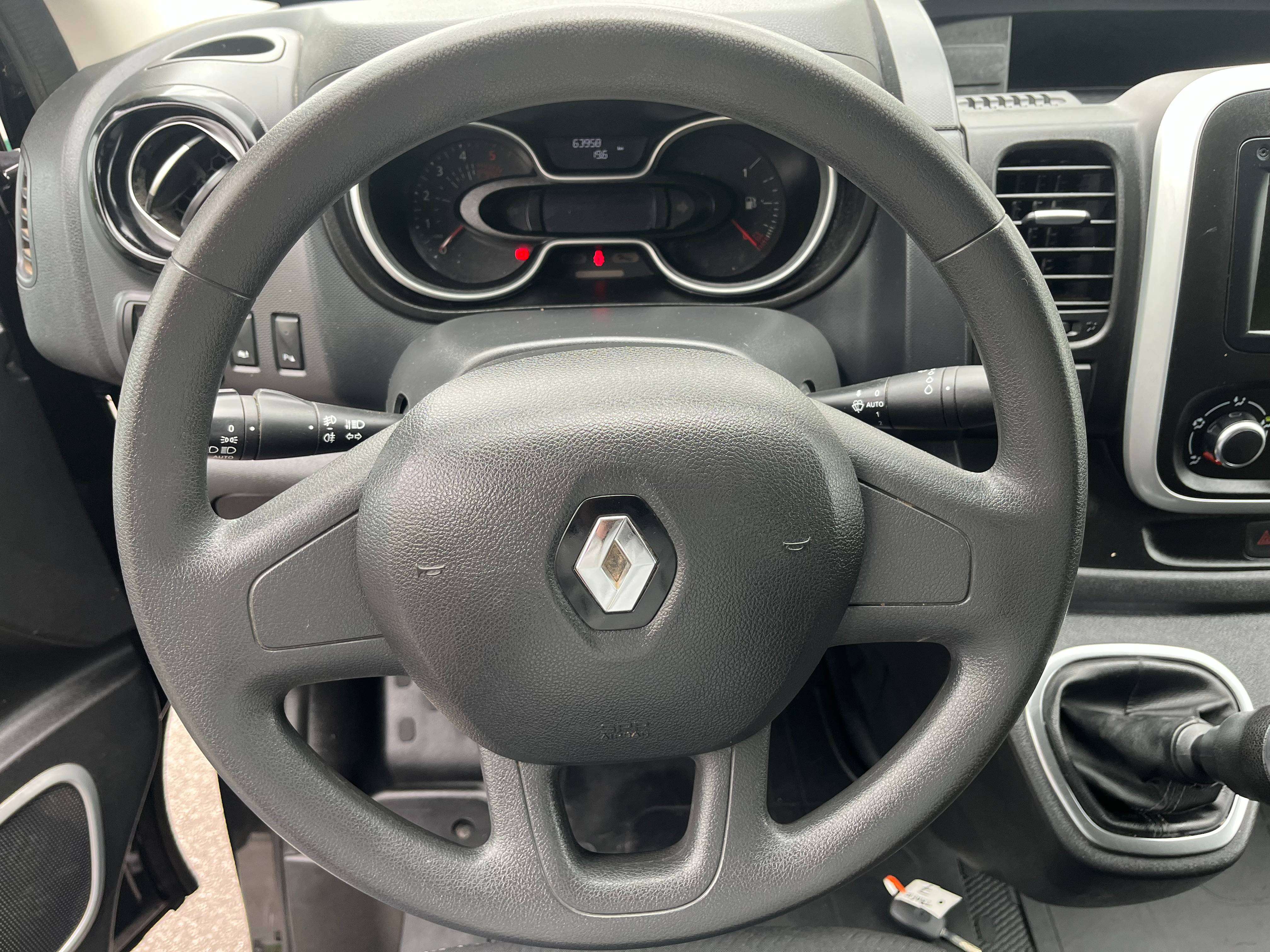 Renault Trafic 2.0 DB CABINE Airco Navi 18000€+BTW/TVA