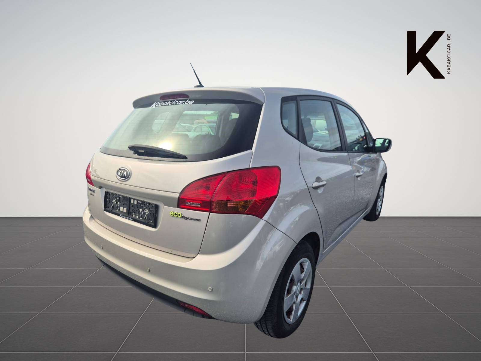 Kia Venga 1.4i Fusion ISG EcoDynamics / 55.906 km ! / Clim Auto / Capteurs Arrière / Garantie 12 mois