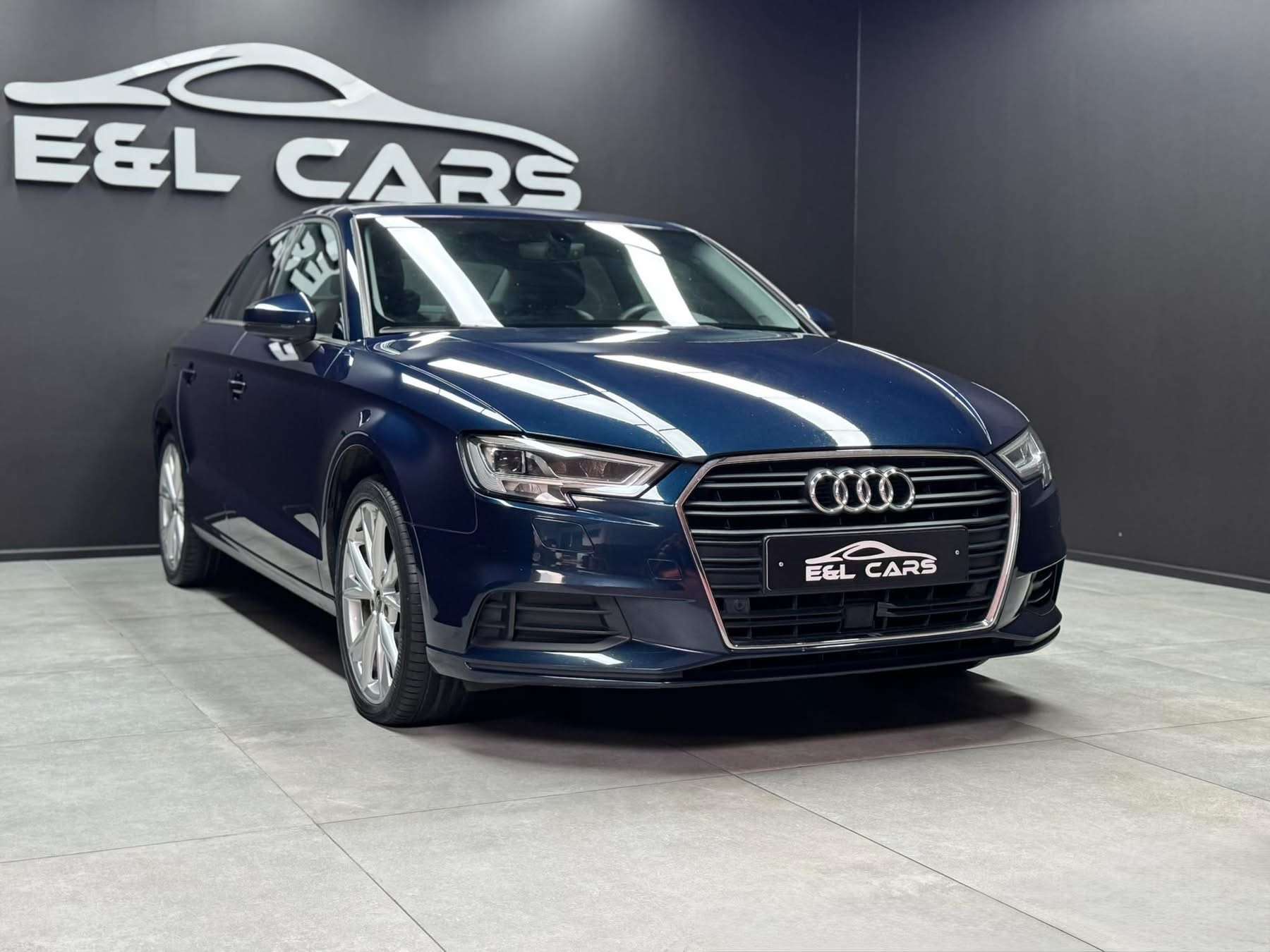 Audi A3 A3 Limousine 1.6 TDi **12 mois de garantie**