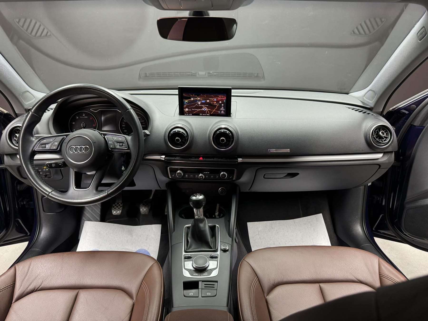 Audi A3 A3 Limousine 1.6 TDi **12 mois de garantie**