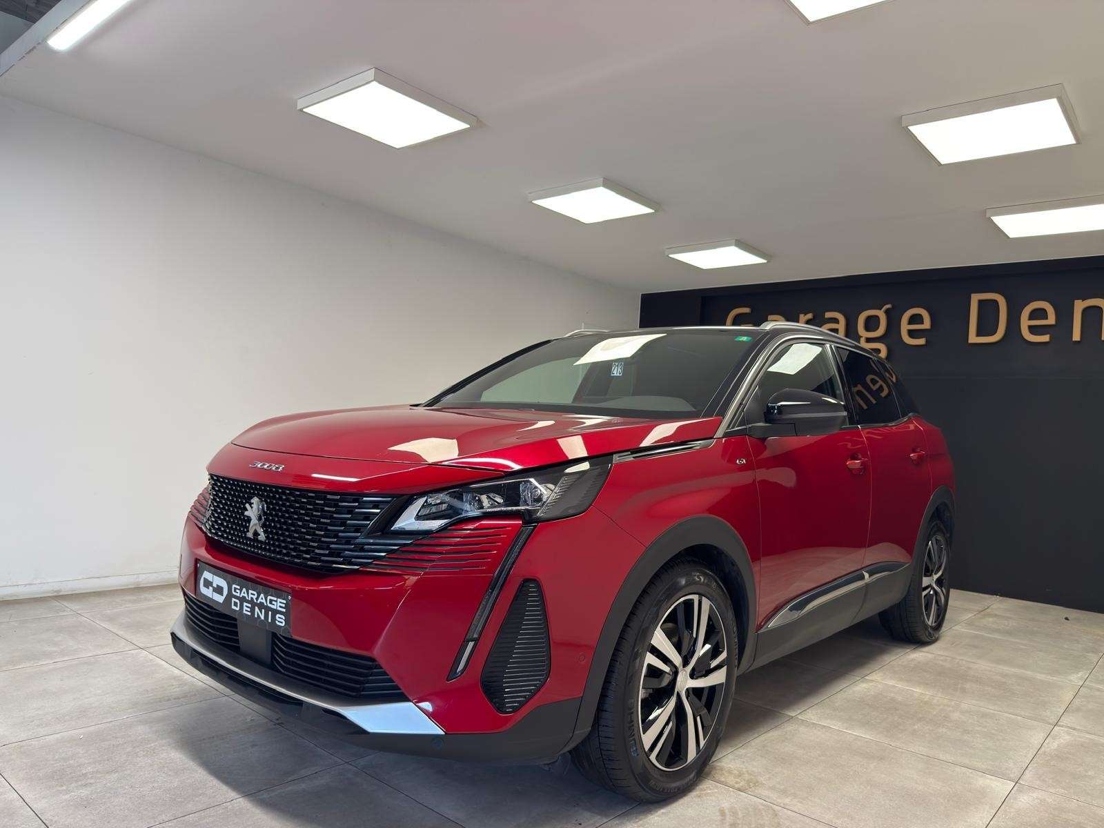 Peugeot 3008 3008 1.2 GT*BOITE-AUTO*GPS+CAMERA360*LED*TOIT-PANO