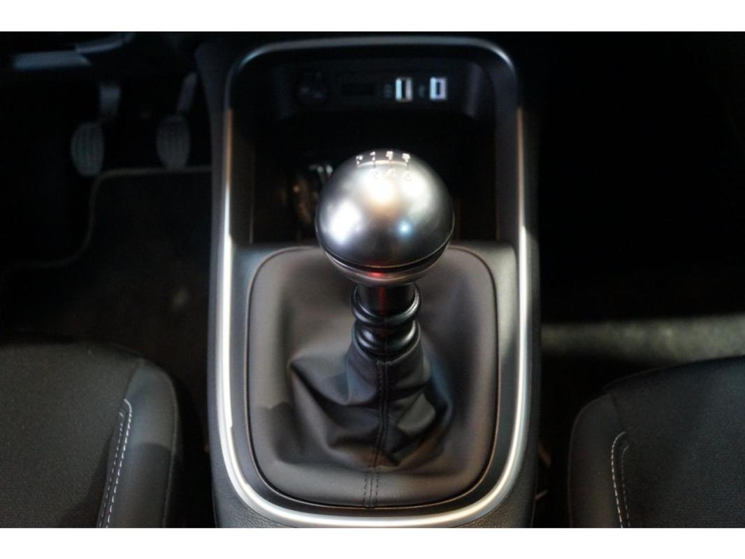 Jeep Avenger 1.2 Turbo T3 - 100 Altitude +