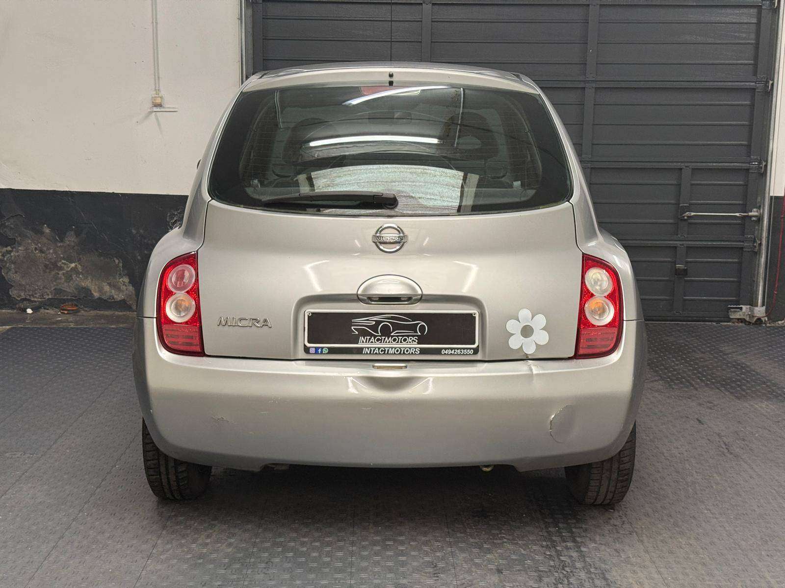 Nissan Micra Micra 1.0i 16v Visia