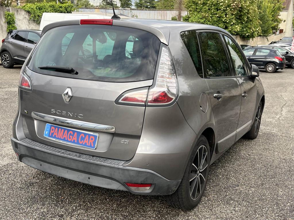 Renault Scenic 1.5 dCi FAP - 110 BV EDC III MONOSPACE Bose PHASE 3