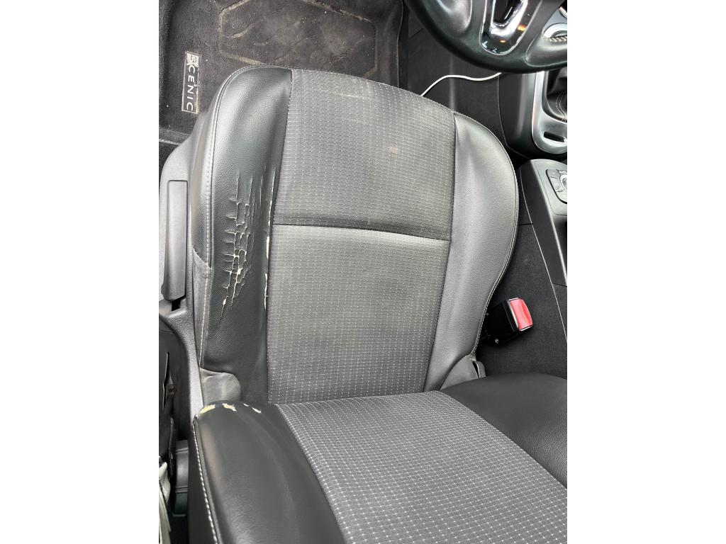 Renault Scenic 1.5 dCi FAP - 110 BV EDC III MONOSPACE Bose PHASE 3