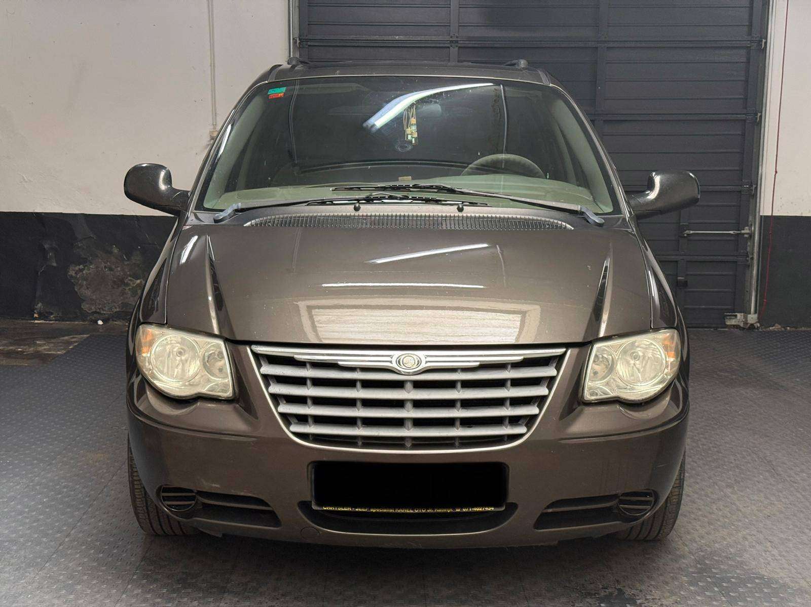 Chrysler Grand Voyager Grand Voyager 3.3i V6 Limited