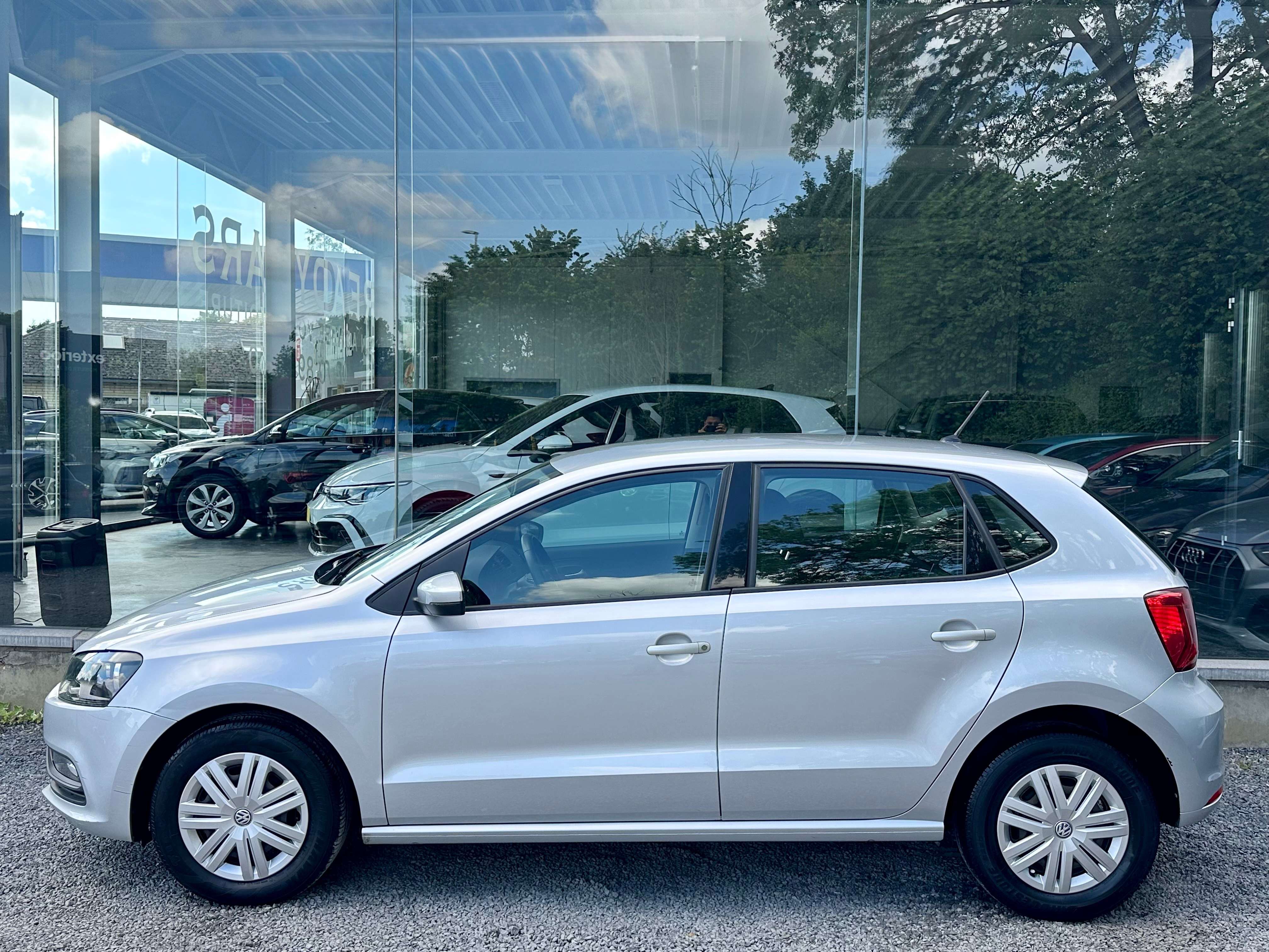 Volkswagen Polo 1.0*5 PORTES*1ER MAIN*EURO 6*AIRCO*ECRAN*GARANTIE