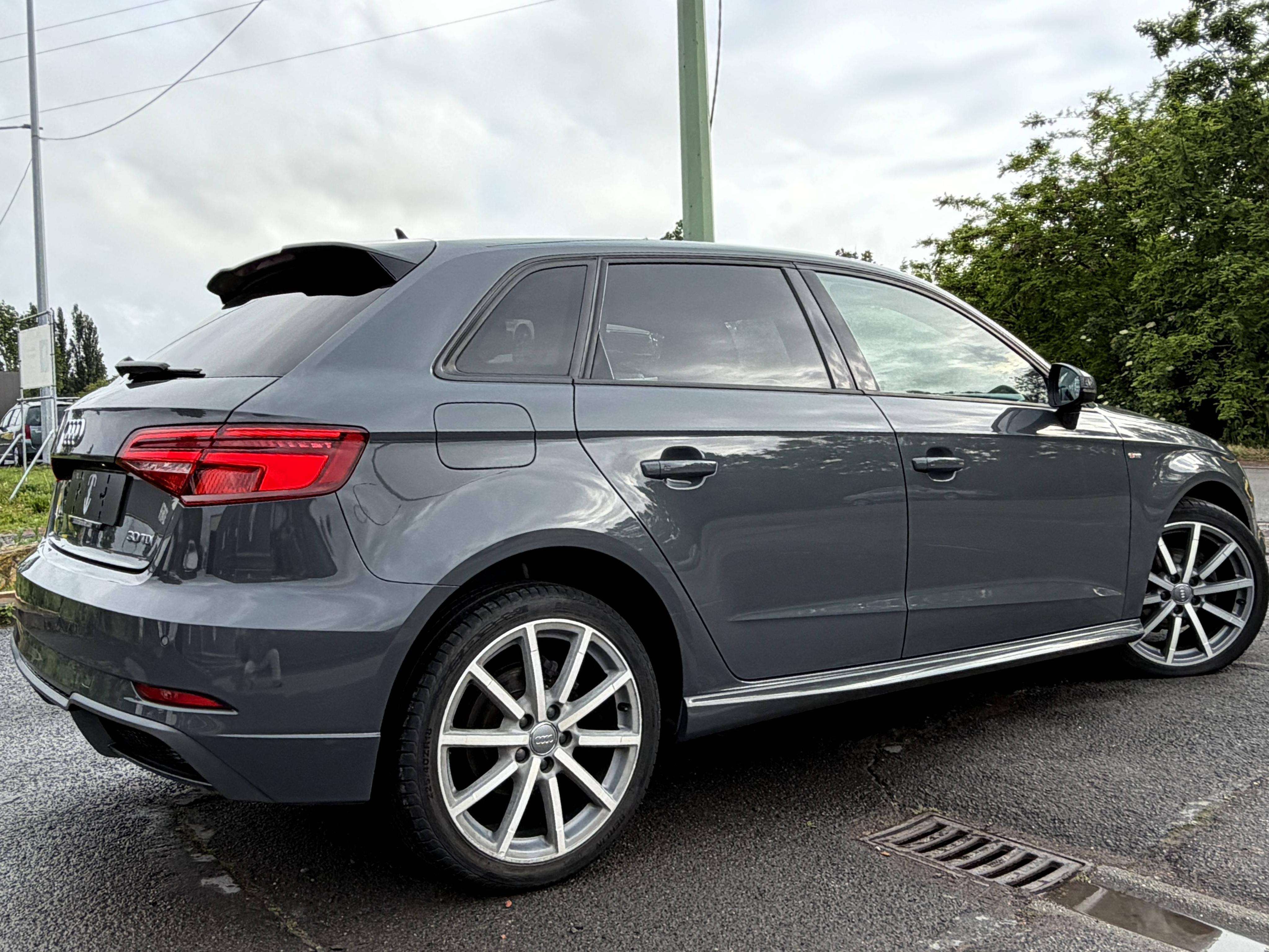 Audi A3 Sportback 30 TDi S-Line Sport Edition CUIR/COCKPIT/FULL LED/NAVI/CARPLAY