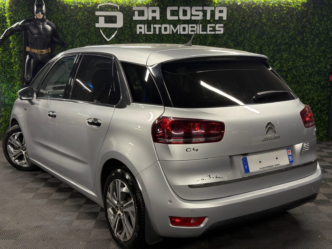 Citroen C4 II EXCLUSIVE 1.6 E HDI 115 Cv BOITE AUTOMATIQUE / VIRTUAL COCKPIT- GARANTIE 1 AN