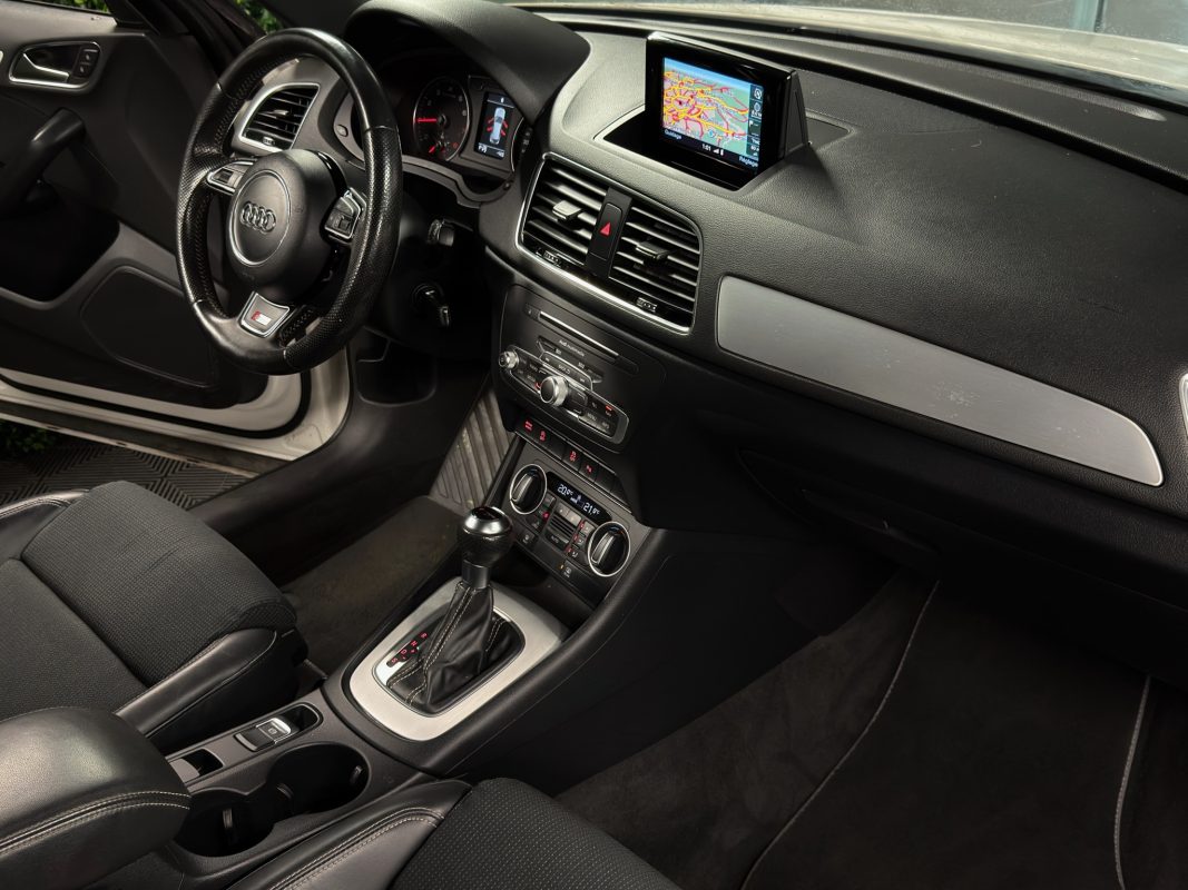 Audi Q3 PHASE 2 S-LINE 1.4 TFSI COD 150 Cv 1ERE MAIN / BOITE AUTO S-TRONIC - GARANTIE 1 AN