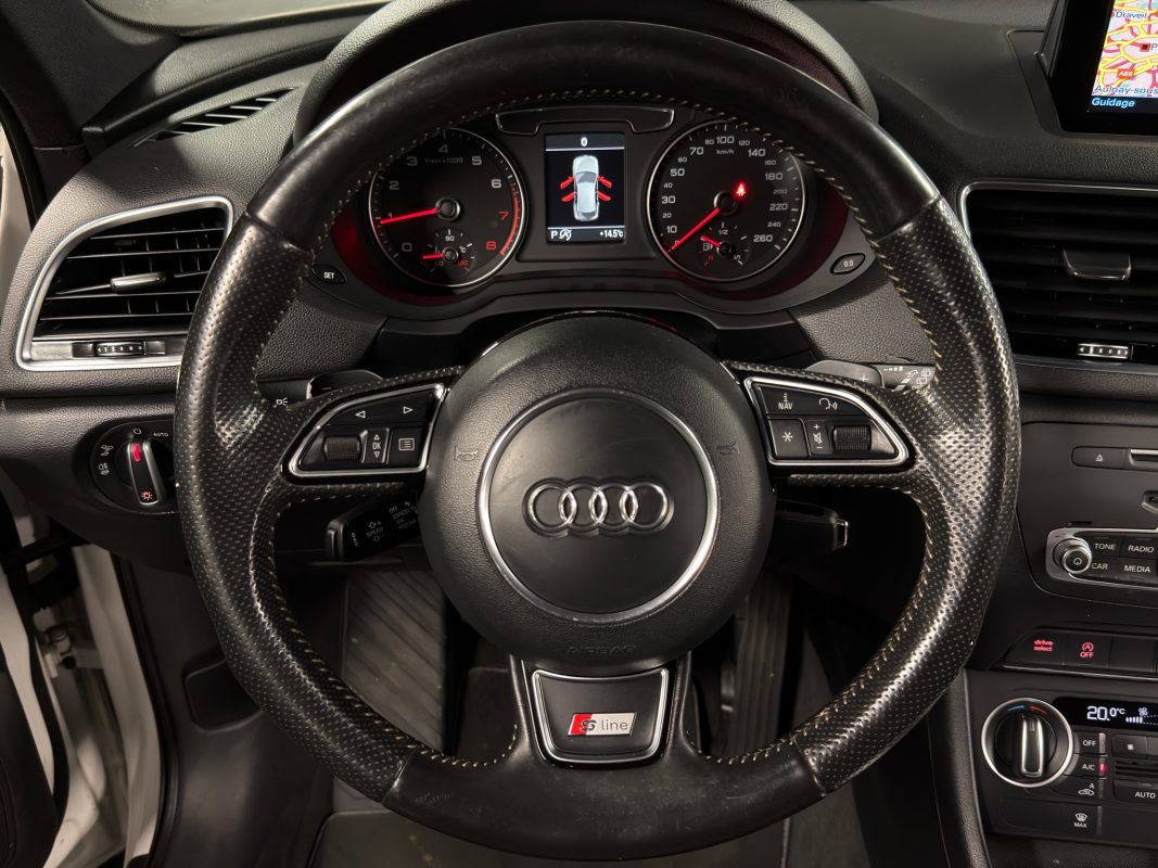 Audi Q3 PHASE 2 S-LINE 1.4 TFSI COD 150 Cv 1ERE MAIN / BOITE AUTO S-TRONIC - GARANTIE 1 AN
