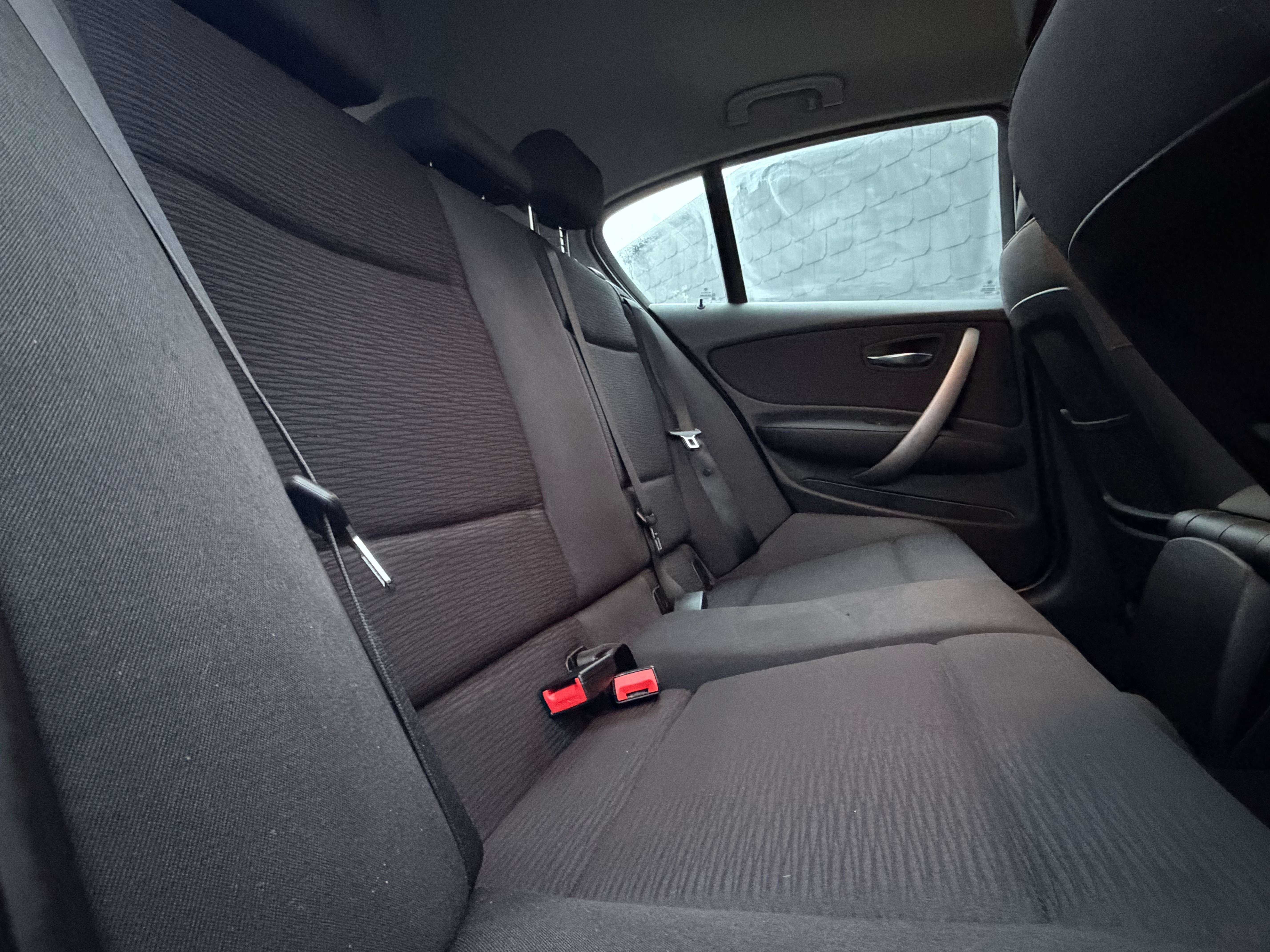 BMW 116 Xénon, GPS, toit ouvrant 1proprietaire carnet