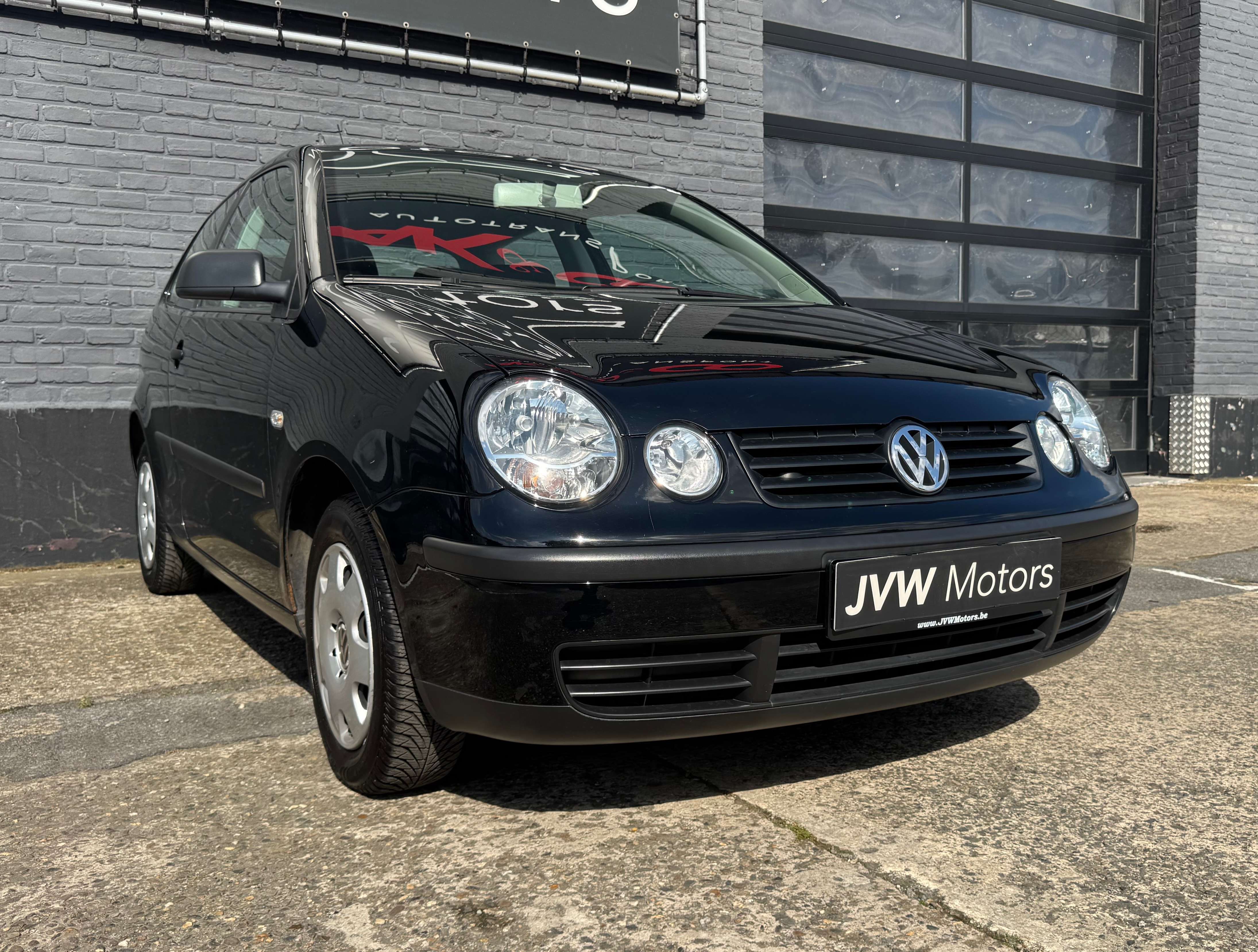 Volkswagen Polo 1.2i * 85dKM * Airco * Garantie
