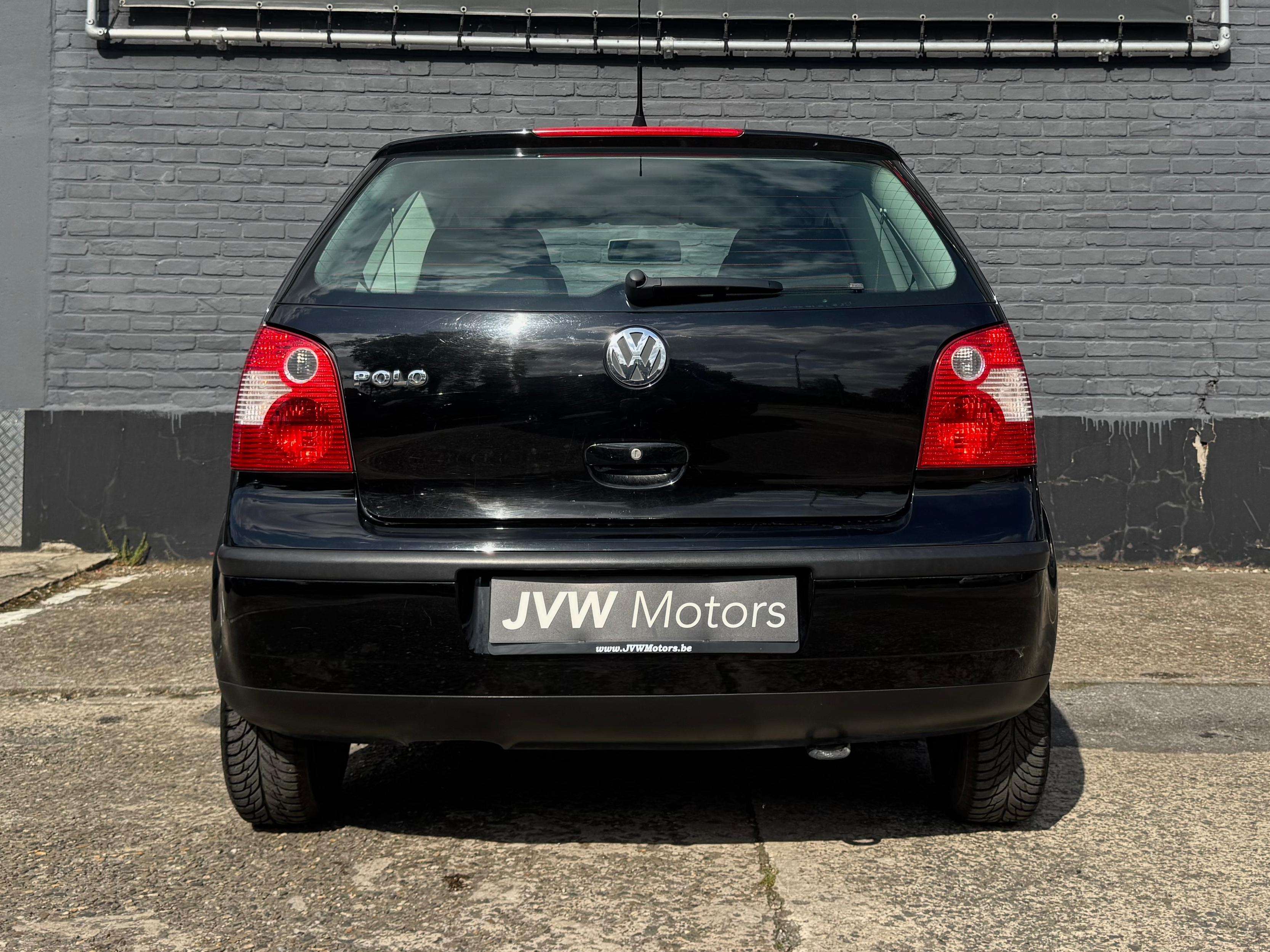 Volkswagen Polo 1.2i * 85dKM * Airco * Garantie