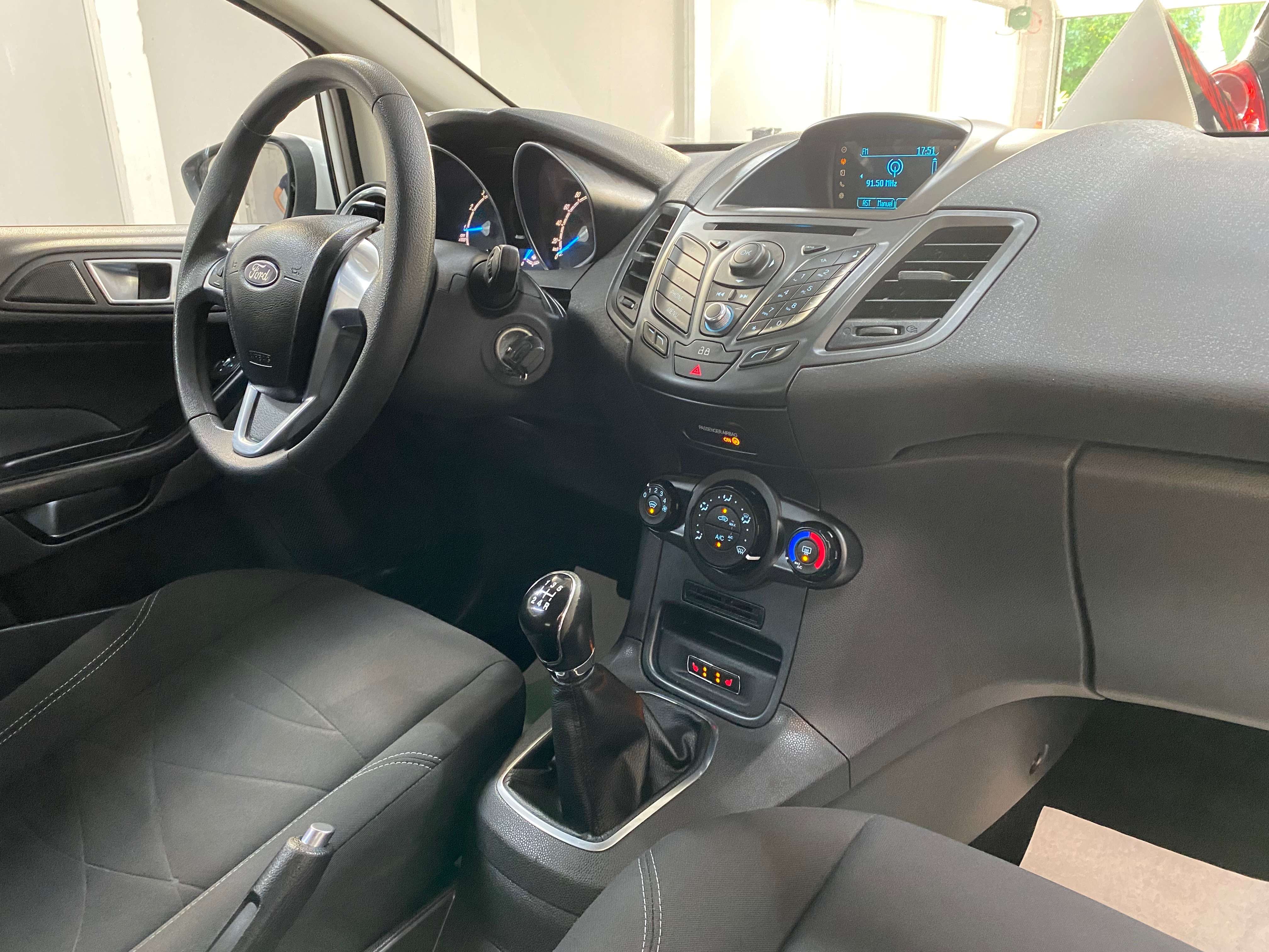 Ford Fiesta 1.0i TITANIUM 🏳️ GARANTIE 12 MOIS🏳️