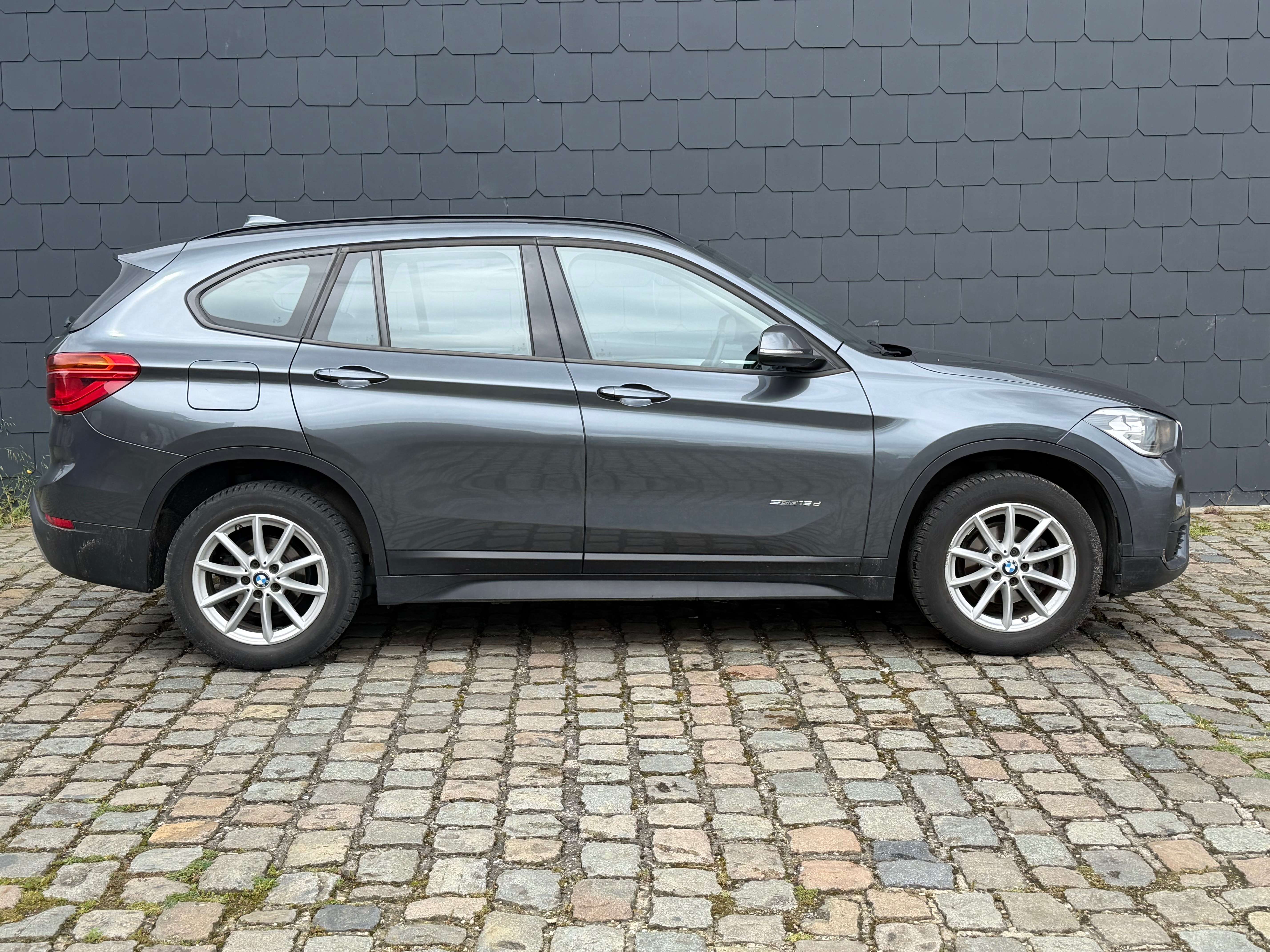 BMW X1 🛑🆕🛑 1.5 d sDrive16 Leder 1HND CarPass carnet